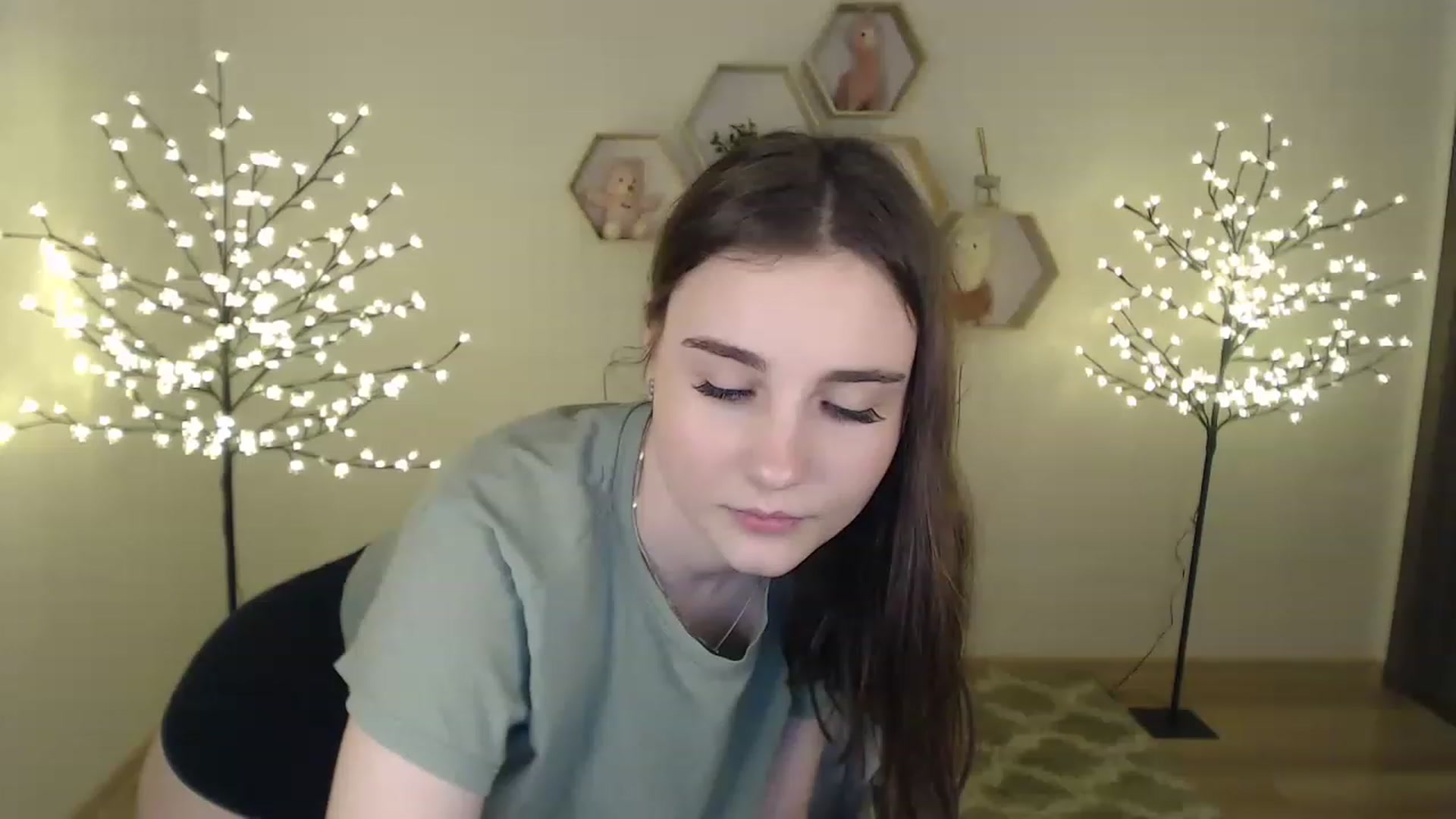Gallery image thumbnail from LaneyGrey's myfreecams stream on, 02/06/2023, 11:01 image 9 of 20