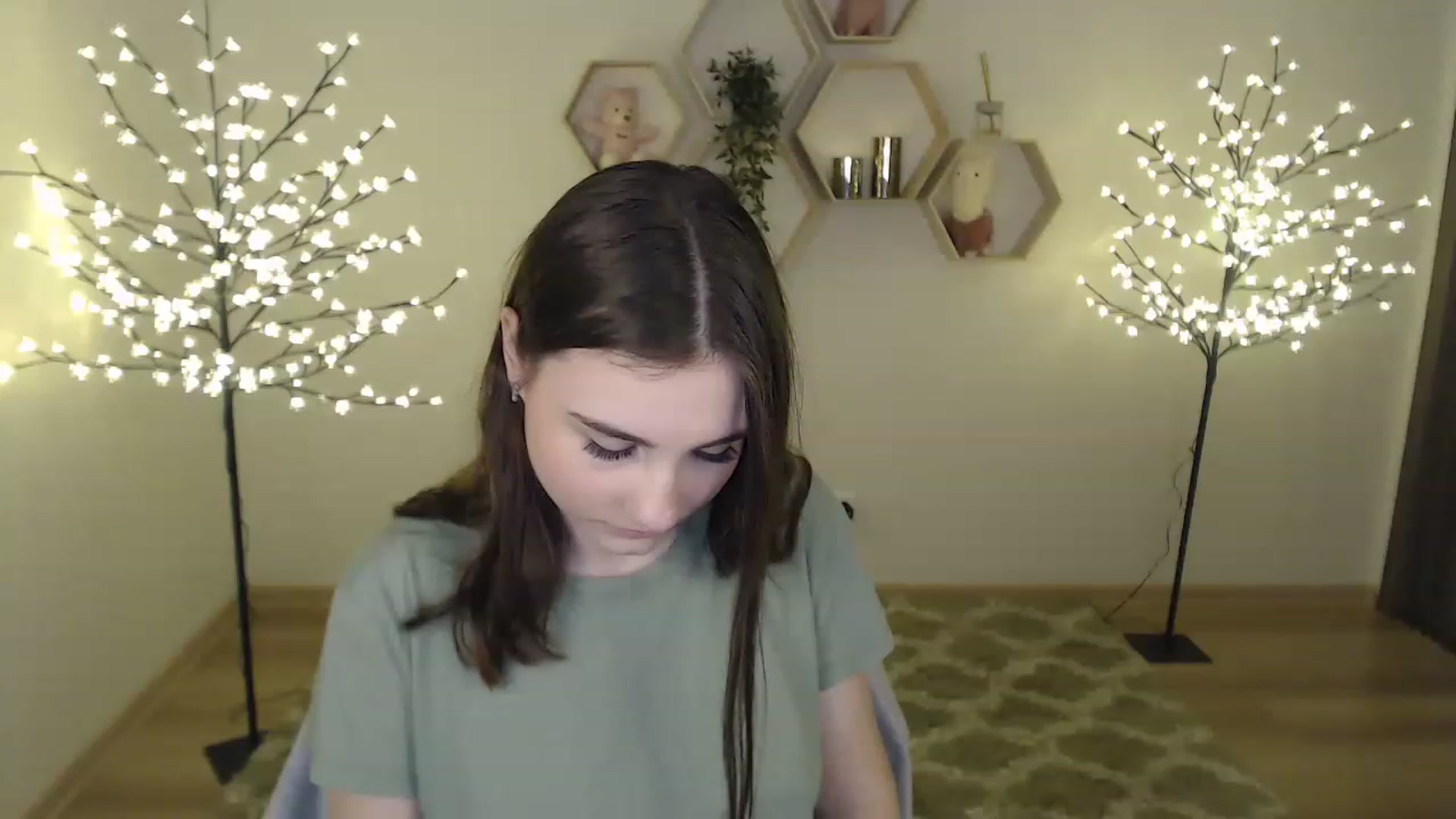 Gallery image thumbnail from LaneyGrey's myfreecams stream on, 02/06/2023, 11:01 image 6 of 20