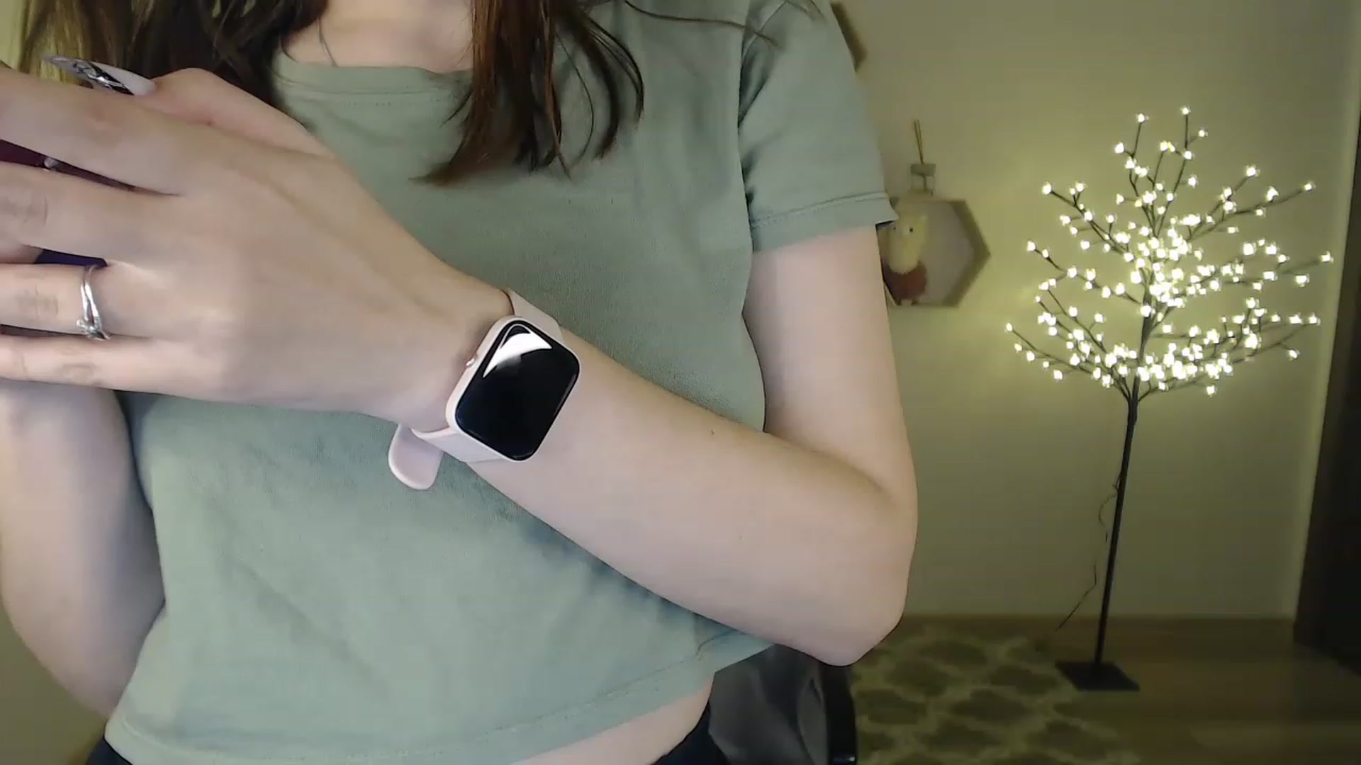 Gallery image thumbnail from LaneyGrey's myfreecams stream on, 02/06/2023, 11:01 image 10 of 20
