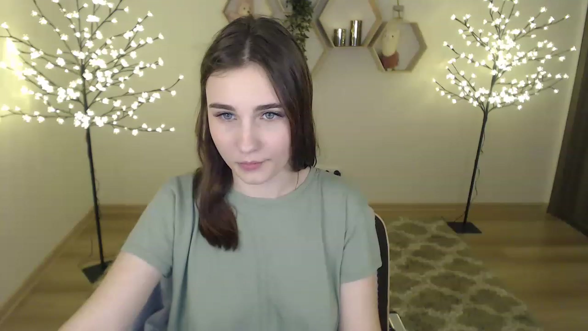 Gallery image thumbnail from LaneyGrey's myfreecams stream on, 02/06/2023, 11:30 image 7 of 20
