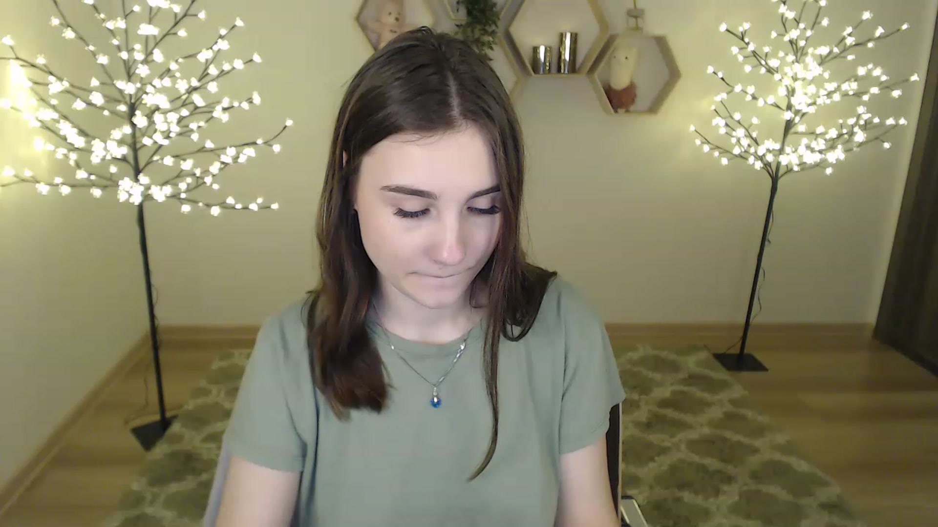 Gallery image thumbnail from LaneyGrey's myfreecams stream on, 02/06/2023, 11:30 image 14 of 20