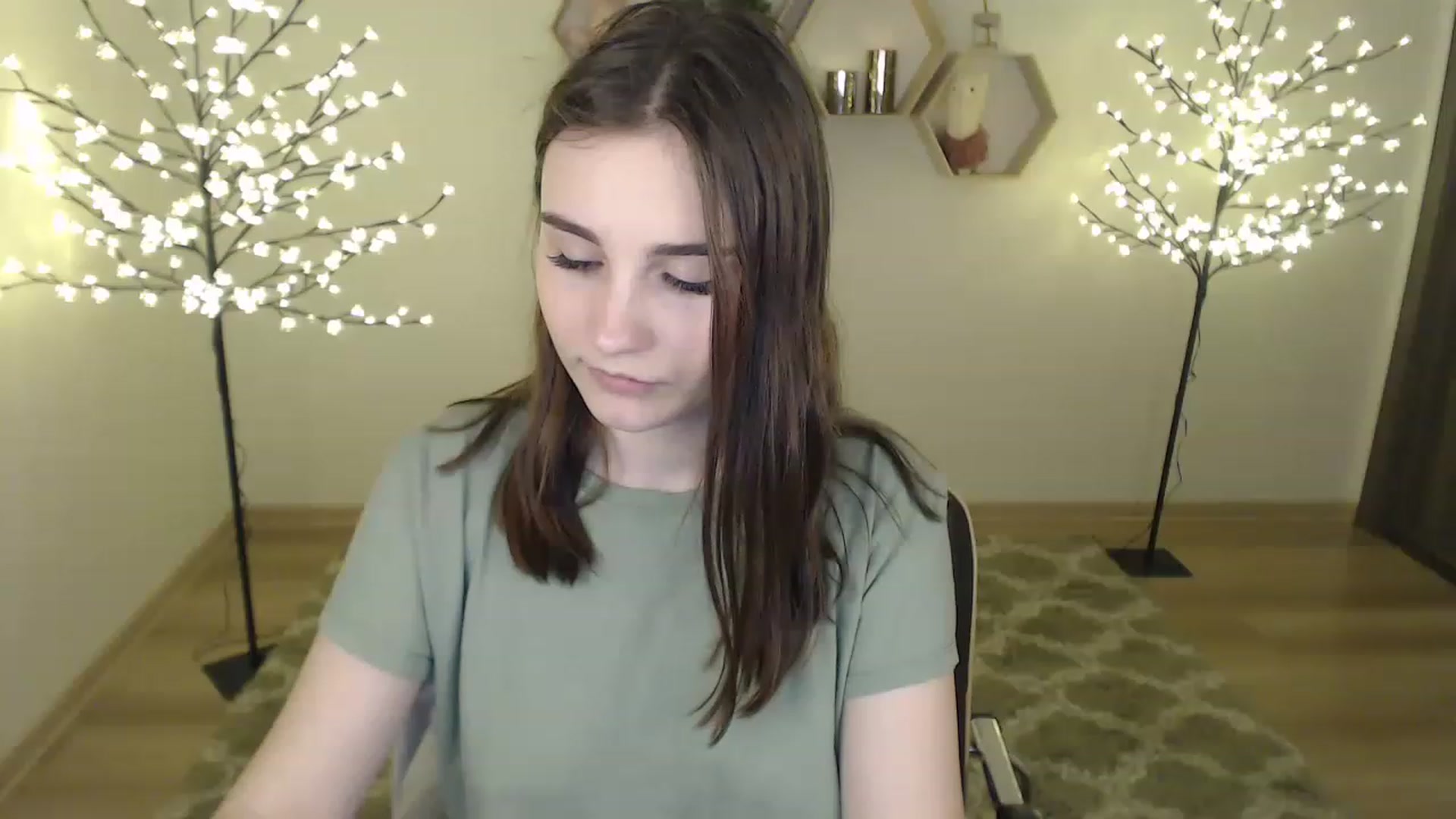 Gallery image thumbnail from LaneyGrey's myfreecams stream on, 02/06/2023, 11:30 image 1 of 20