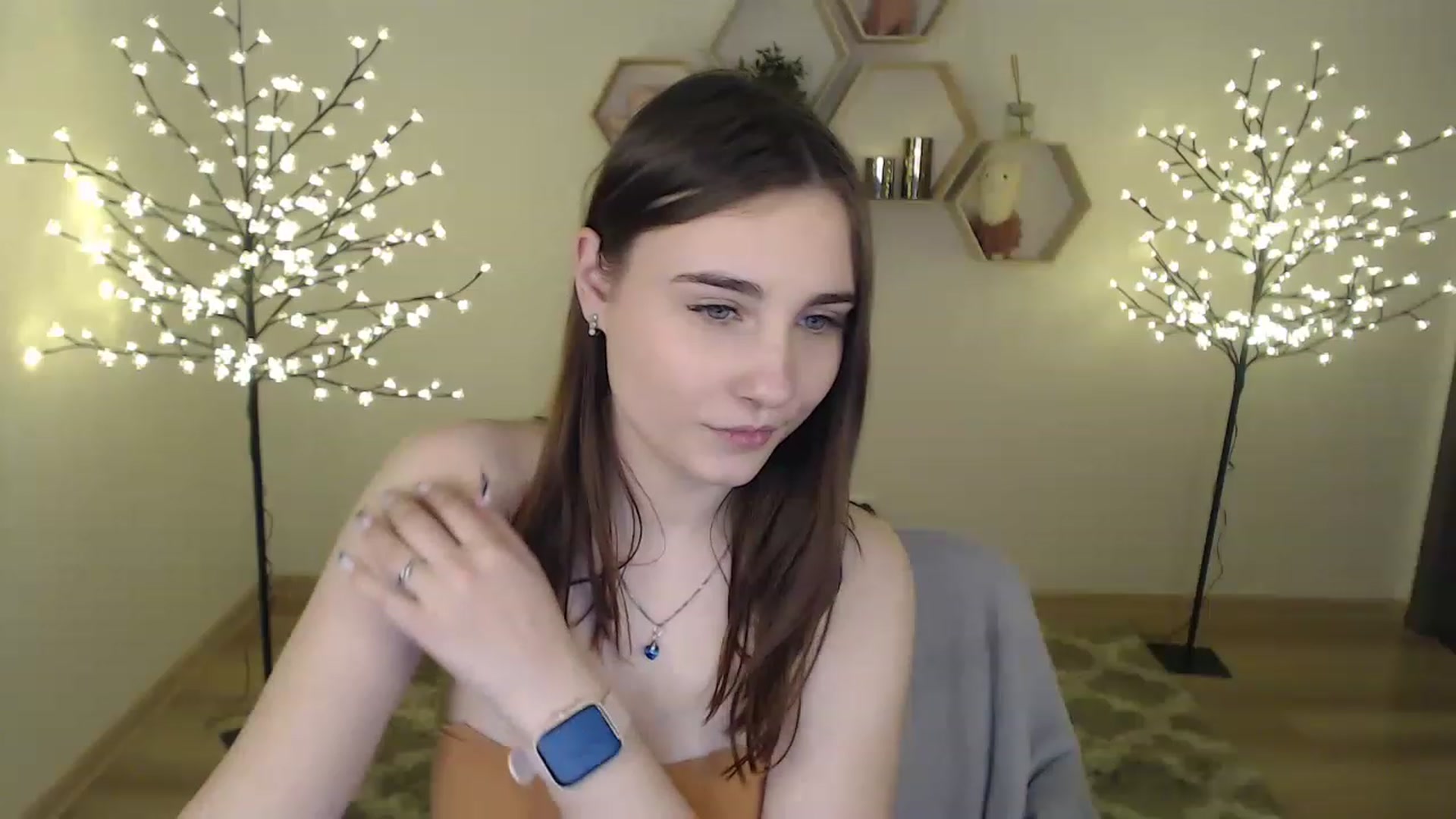 Gallery image thumbnail from LaneyGrey's myfreecams stream on, 02/09/2023, 12:57 image 7 of 20
