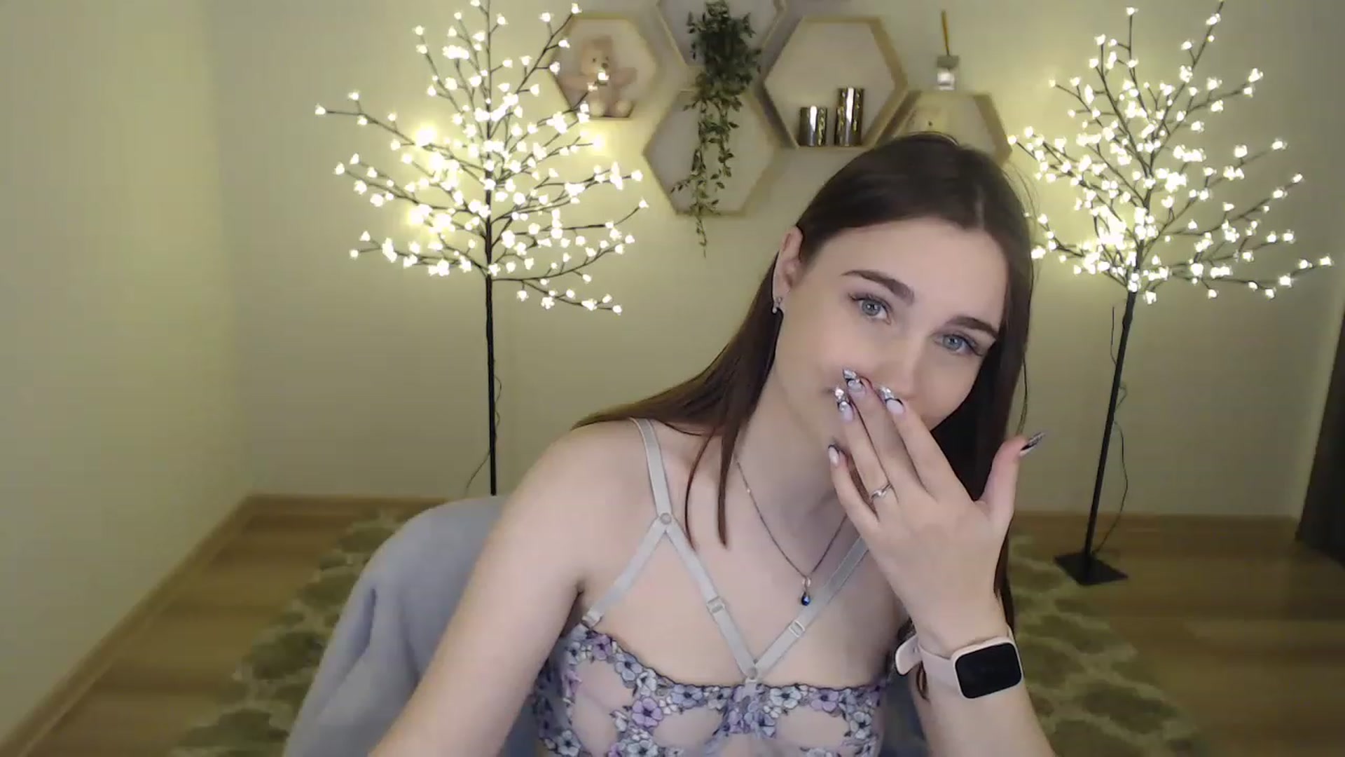 Gallery image thumbnail from LaneyGrey's myfreecams stream on, 02/10/2023, 09:44 image 11 of 20