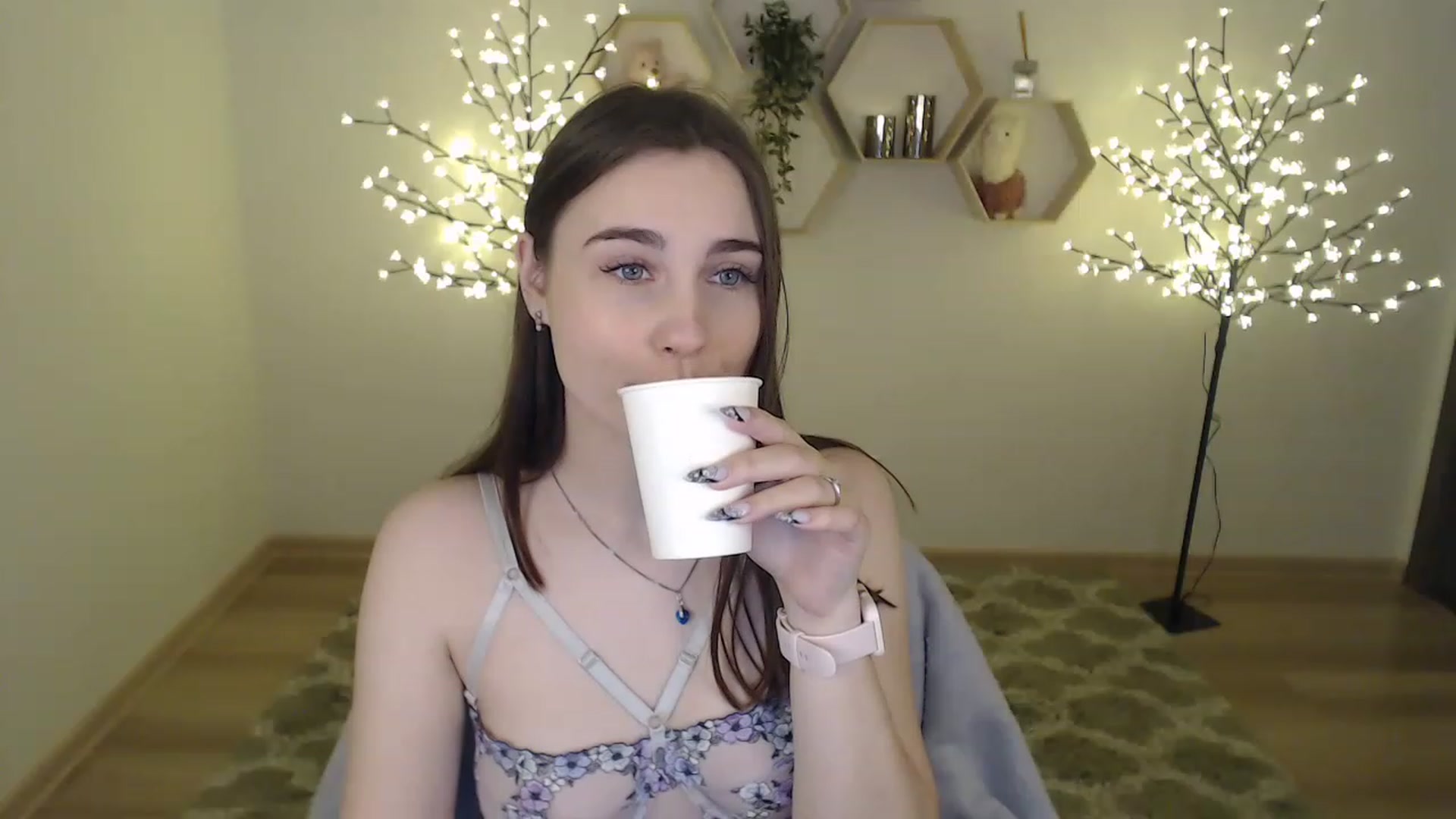 Gallery image thumbnail from LaneyGrey's myfreecams stream on, 02/10/2023, 09:44 image 12 of 20