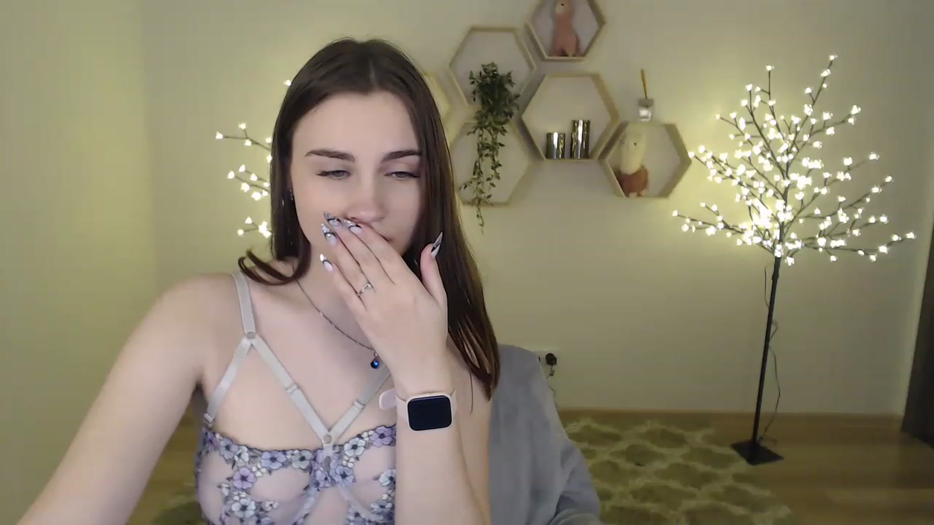 Gallery image thumbnail from LaneyGrey's myfreecams stream on, 02/10/2023, 10:54 image 7 of 20