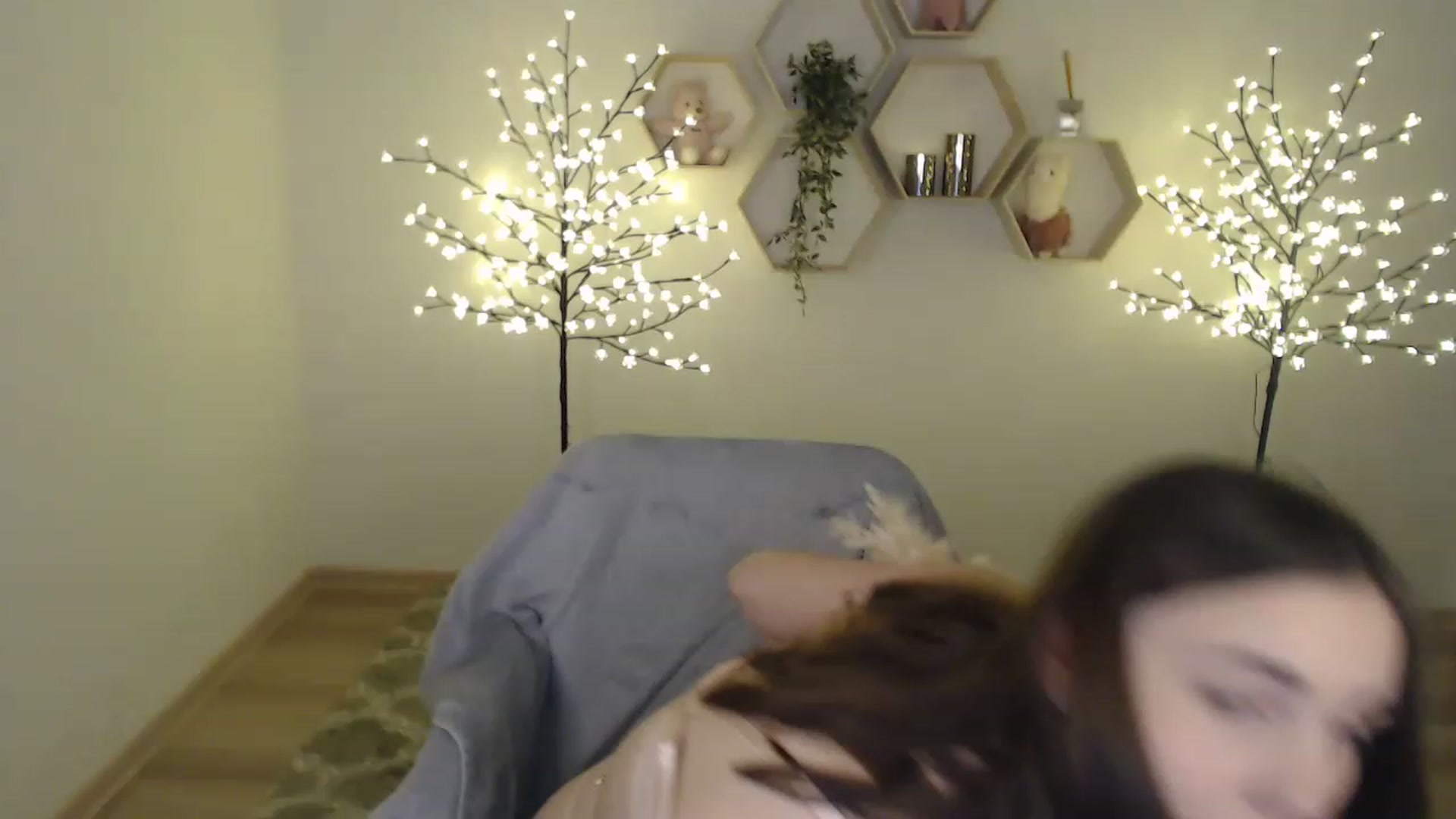 Gallery image thumbnail from LaneyGrey's myfreecams stream on, 02/11/2023, 08:59 image 10 of 20