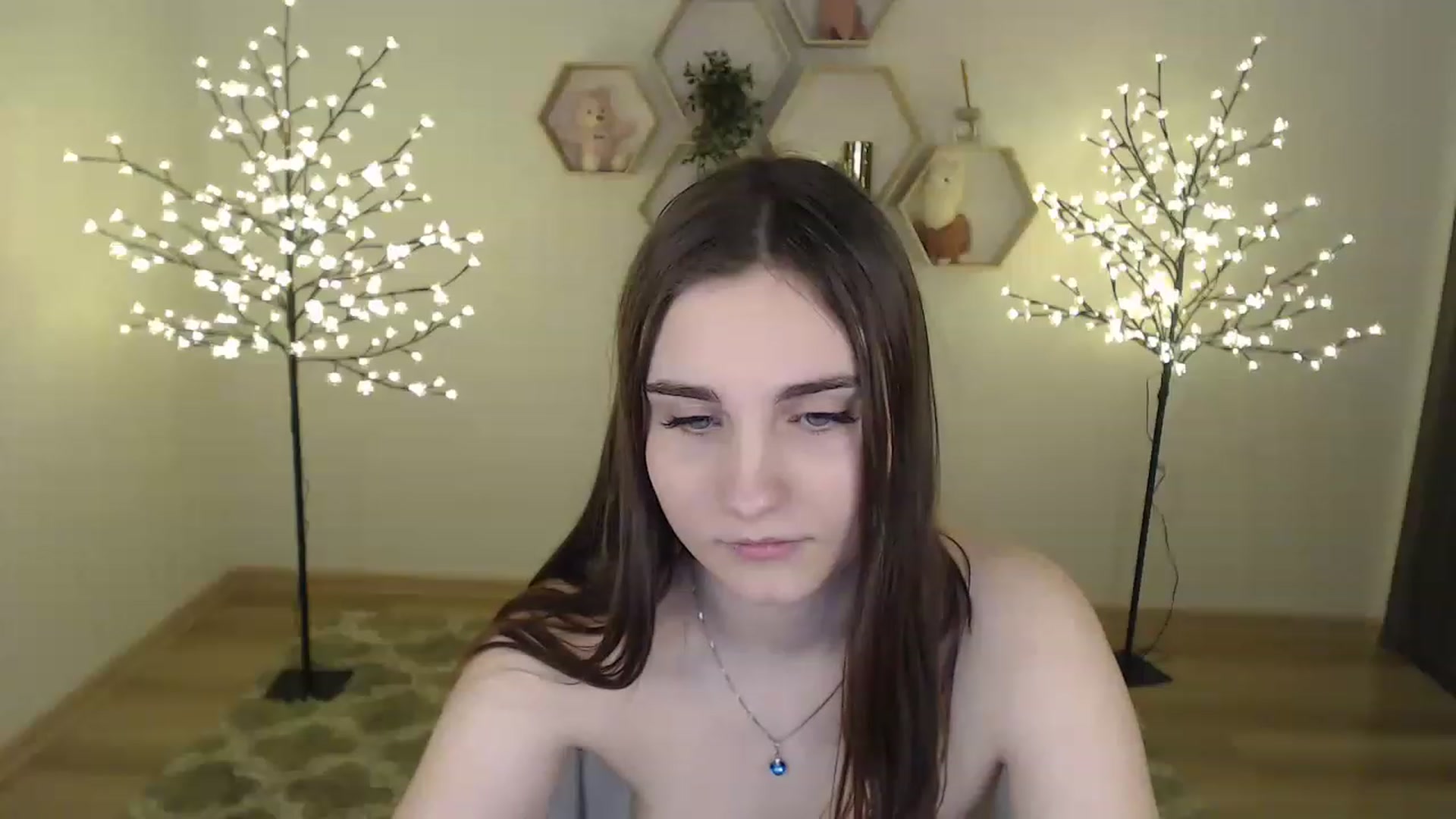 Gallery image thumbnail from LaneyGrey's myfreecams stream on, 02/12/2023, 12:20 image 11 of 20