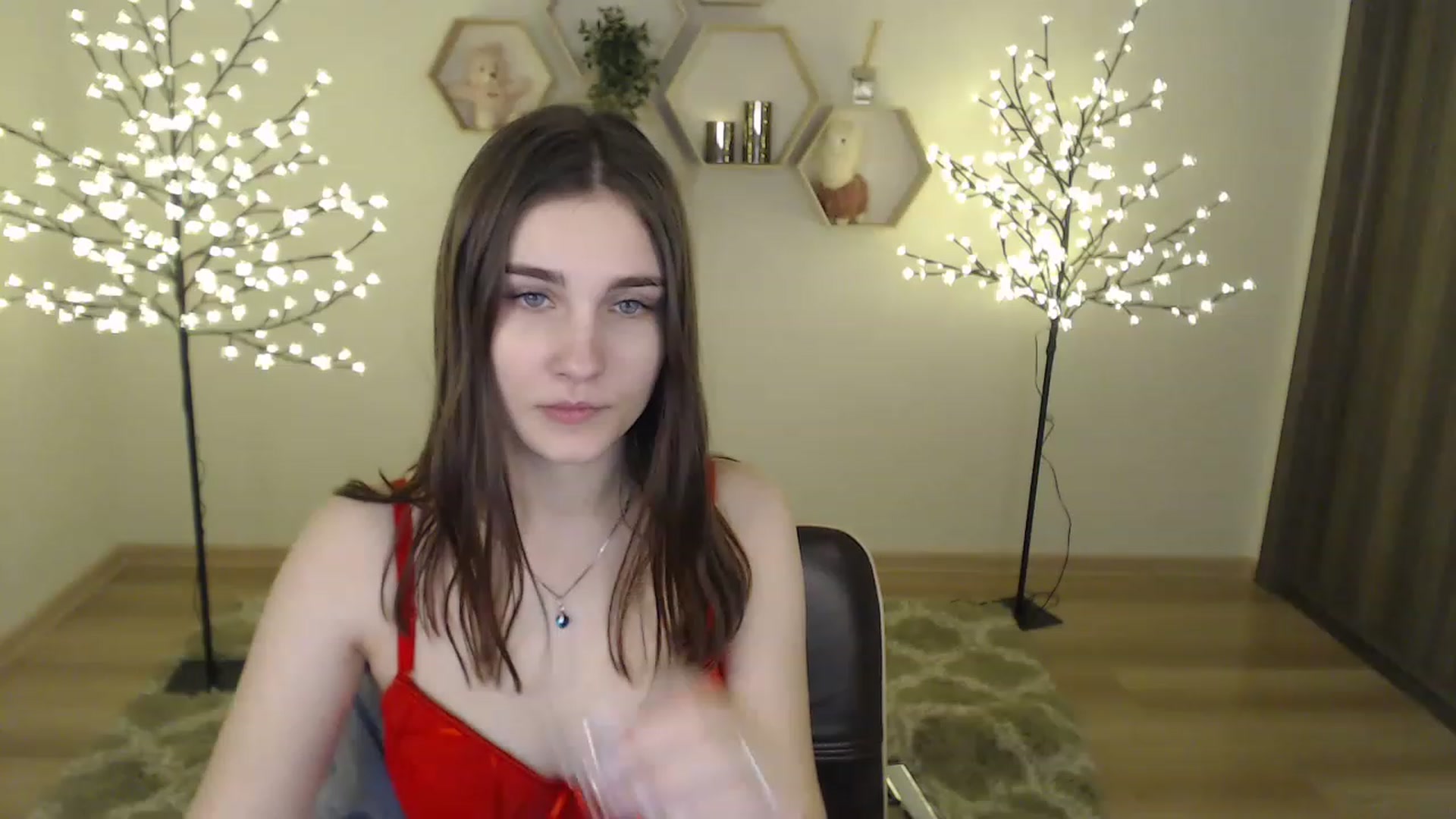 Gallery image thumbnail from LaneyGrey's myfreecams stream on, 02/14/2023, 14:21 image 15 of 20