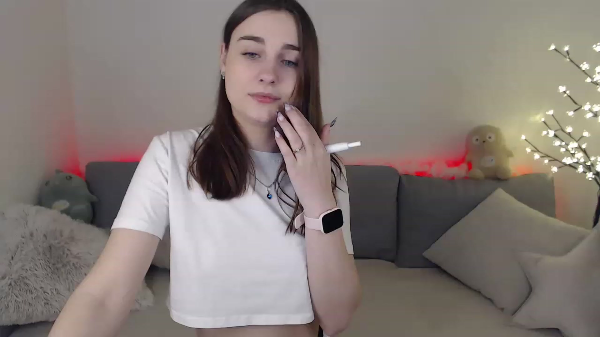 Gallery image thumbnail from LaneyGrey's myfreecams stream on, 02/18/2023, 09:52 image 4 of 20