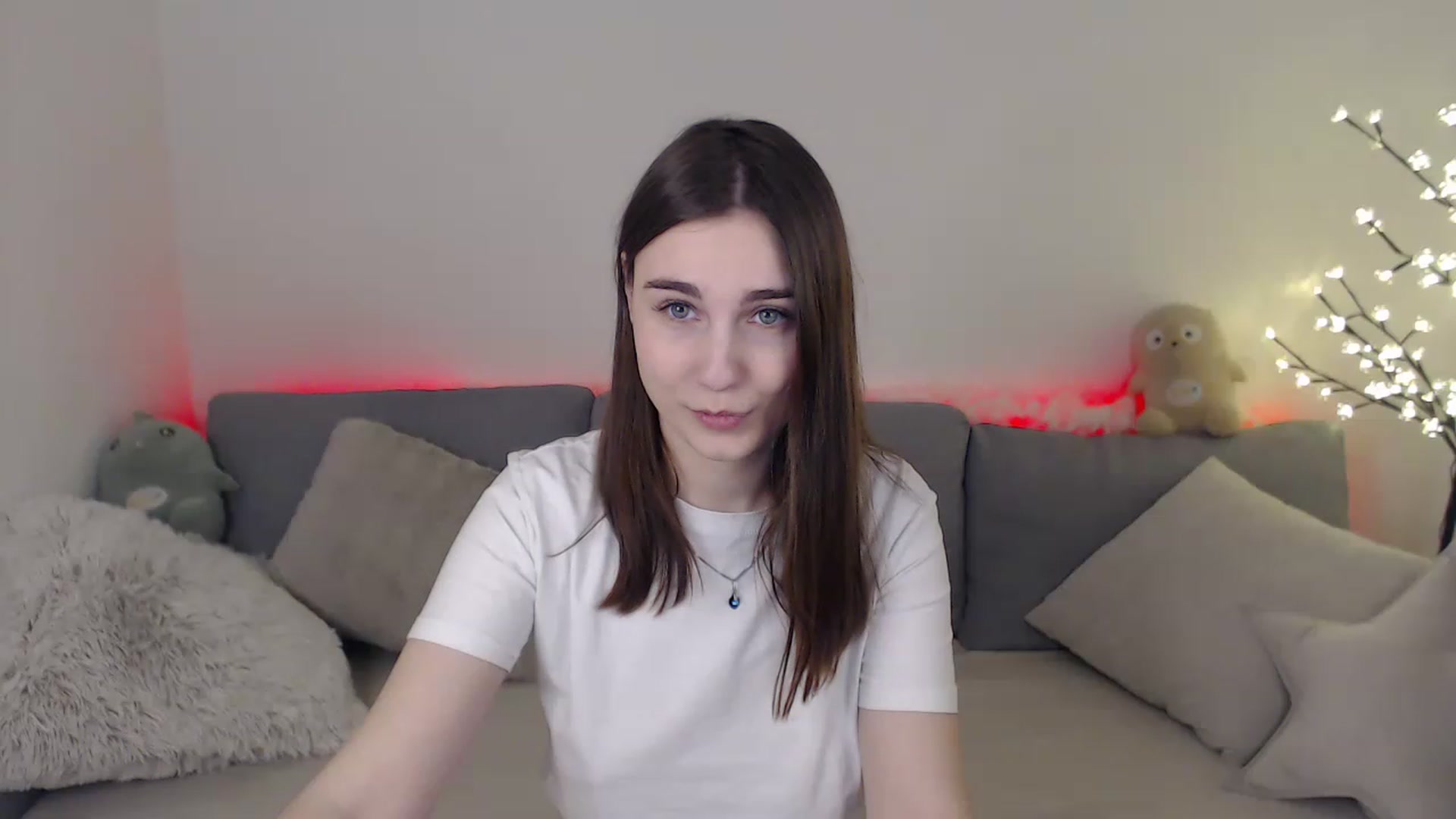 Gallery image thumbnail from LaneyGrey's myfreecams stream on, 02/18/2023, 09:52 image 9 of 20