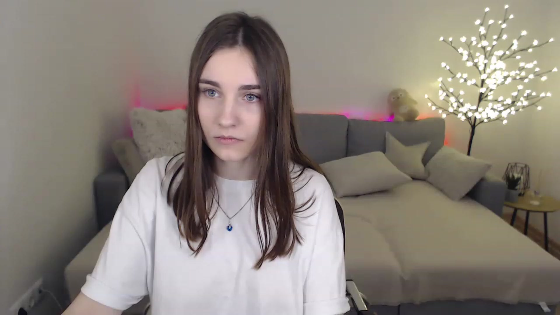 Gallery image thumbnail from LaneyGrey's myfreecams stream on, 02/25/2023, 10:19 image 8 of 20