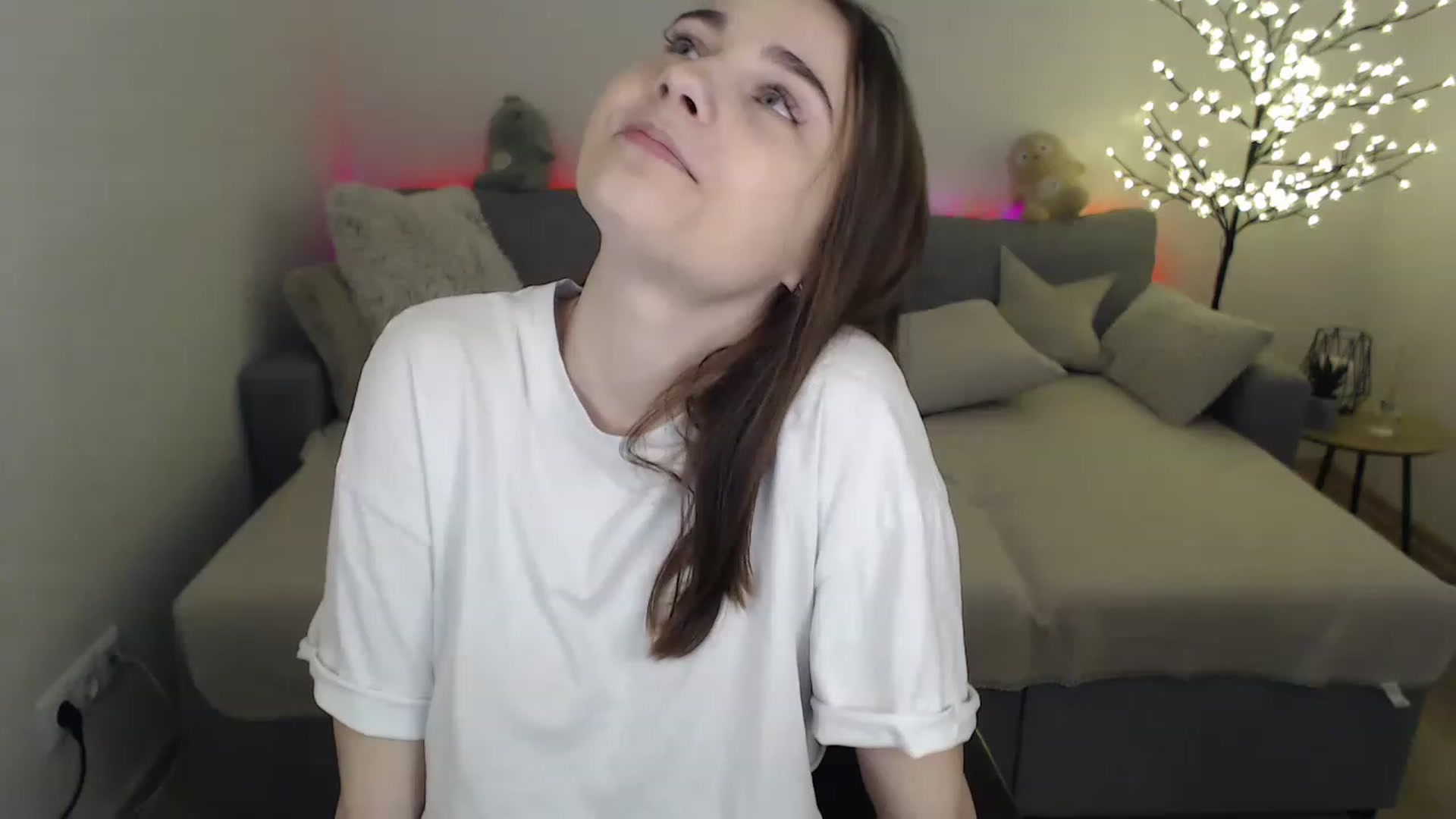 Gallery image thumbnail from LaneyGrey's myfreecams stream on, 02/25/2023, 10:19 image 6 of 20