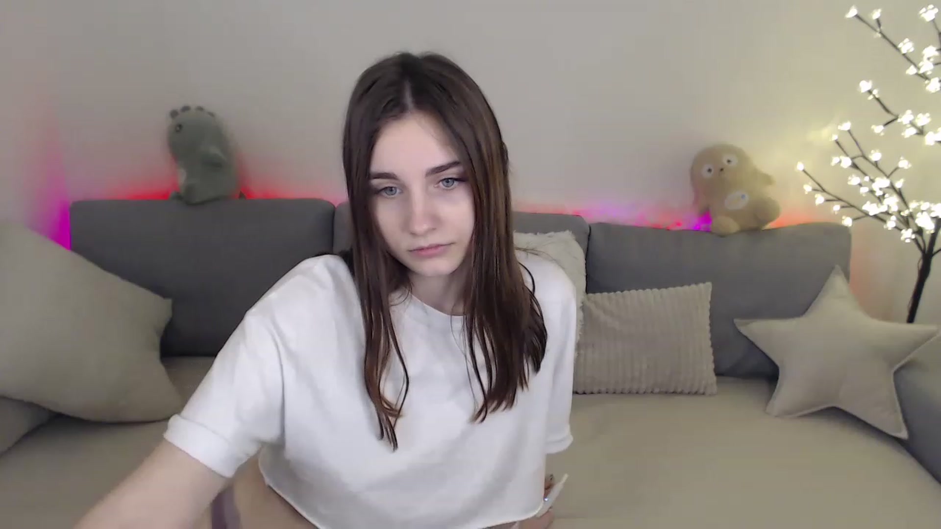 Gallery image thumbnail from LaneyGrey's myfreecams stream on, 02/25/2023, 13:47 image 20 of 20