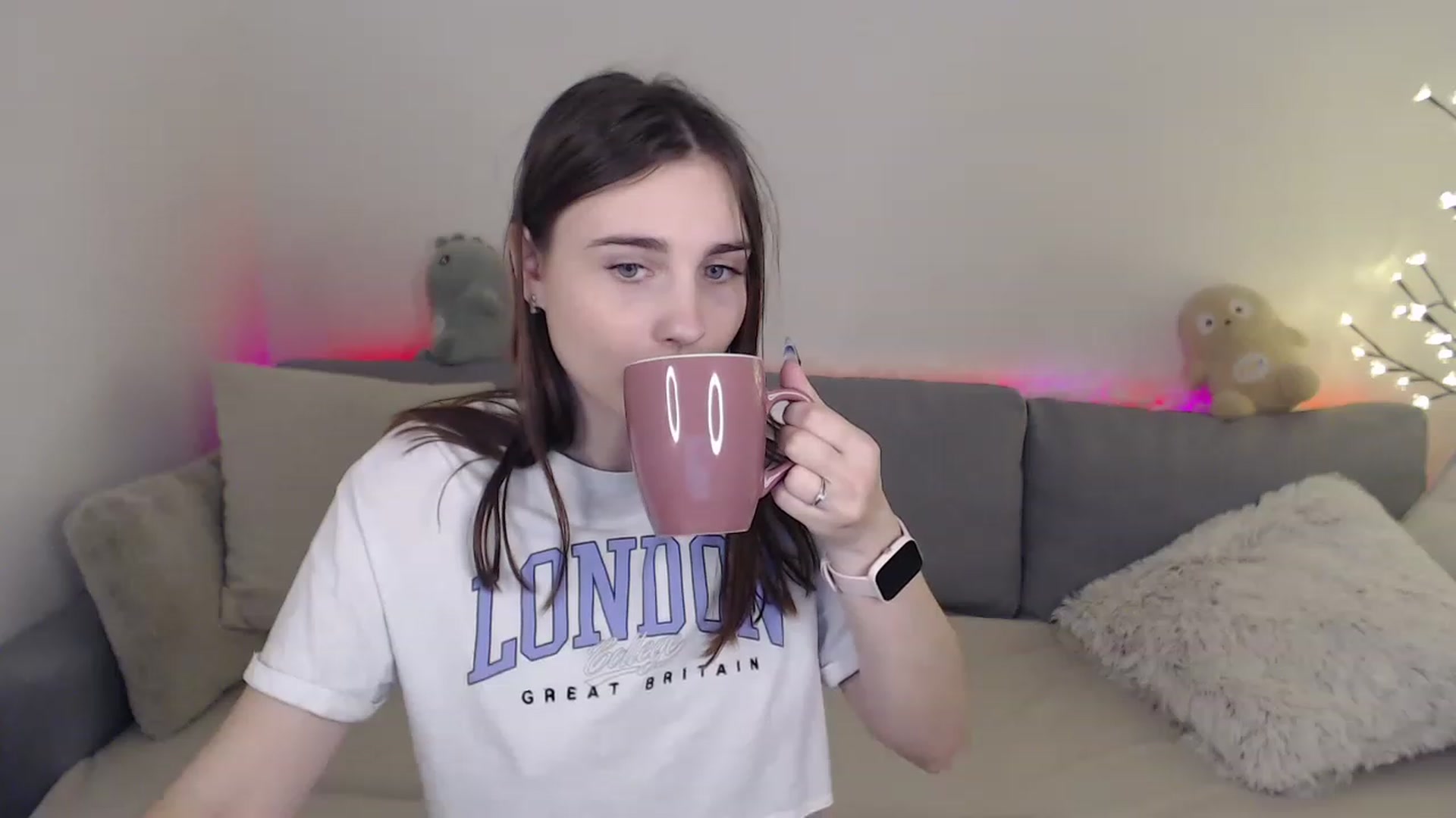 Gallery image thumbnail from LaneyGrey's myfreecams stream on, 02/26/2023, 14:12 image 5 of 20