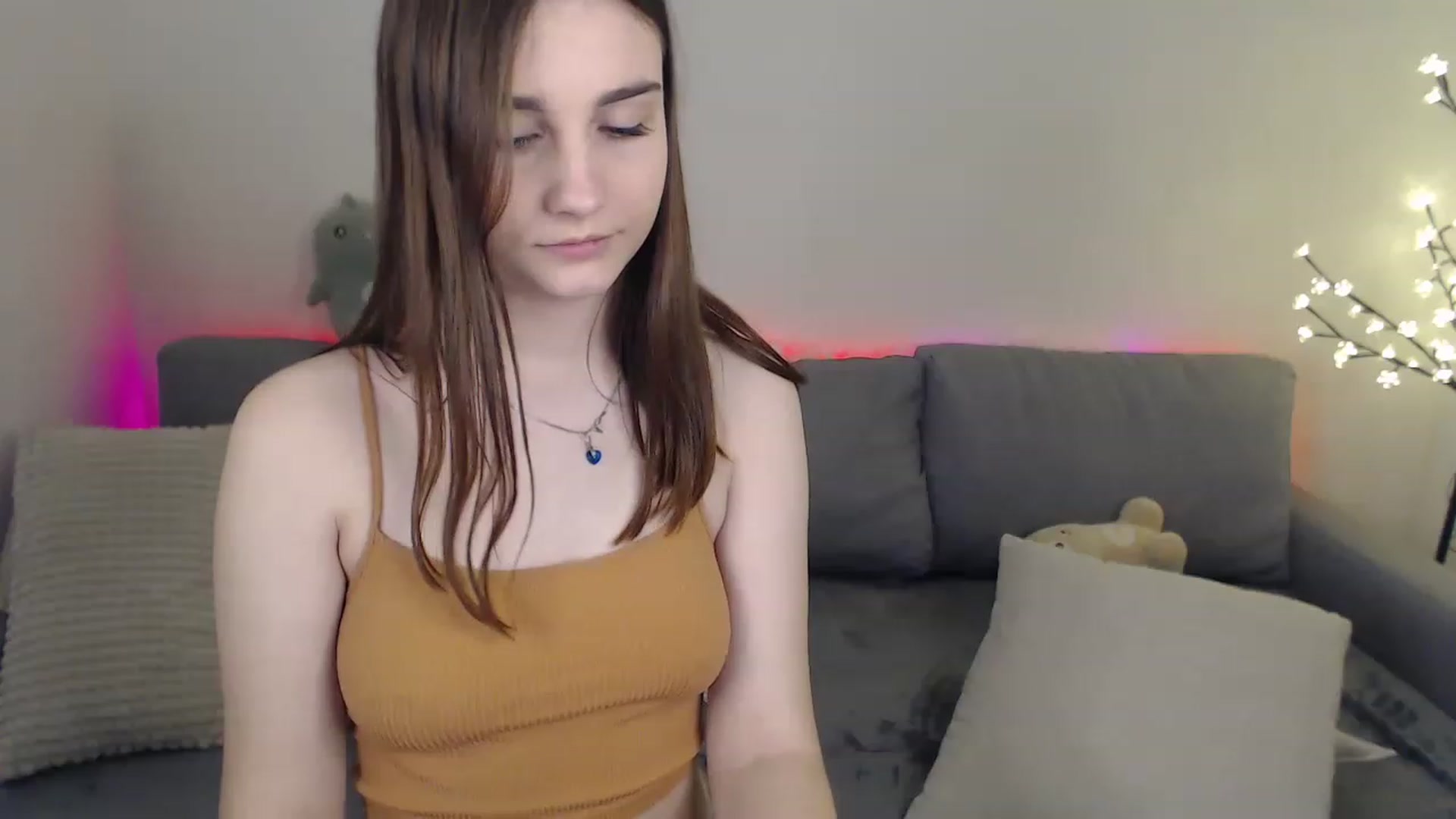 Gallery image thumbnail from LaneyGrey's myfreecams stream on, 02/27/2023, 10:50 image 5 of 20