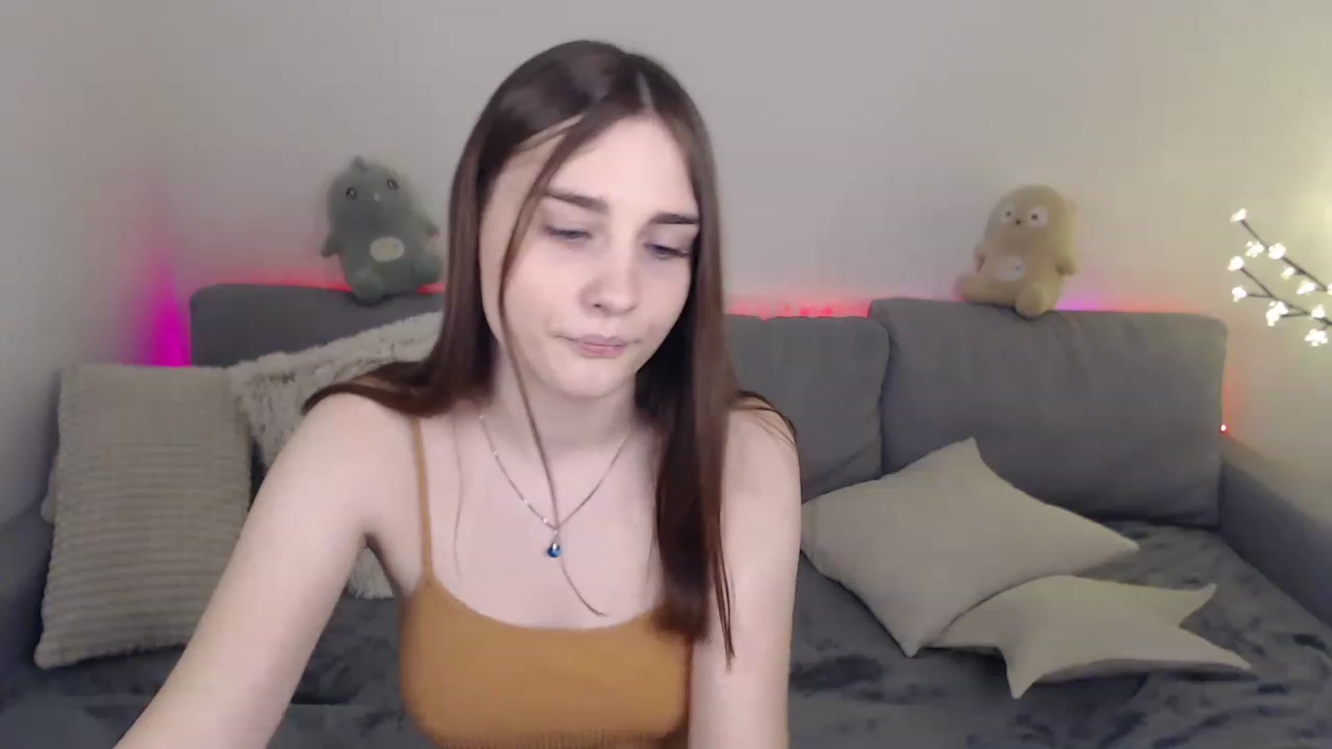 Gallery image thumbnail from LaneyGrey's myfreecams stream on, 02/27/2023, 13:53 image 13 of 20