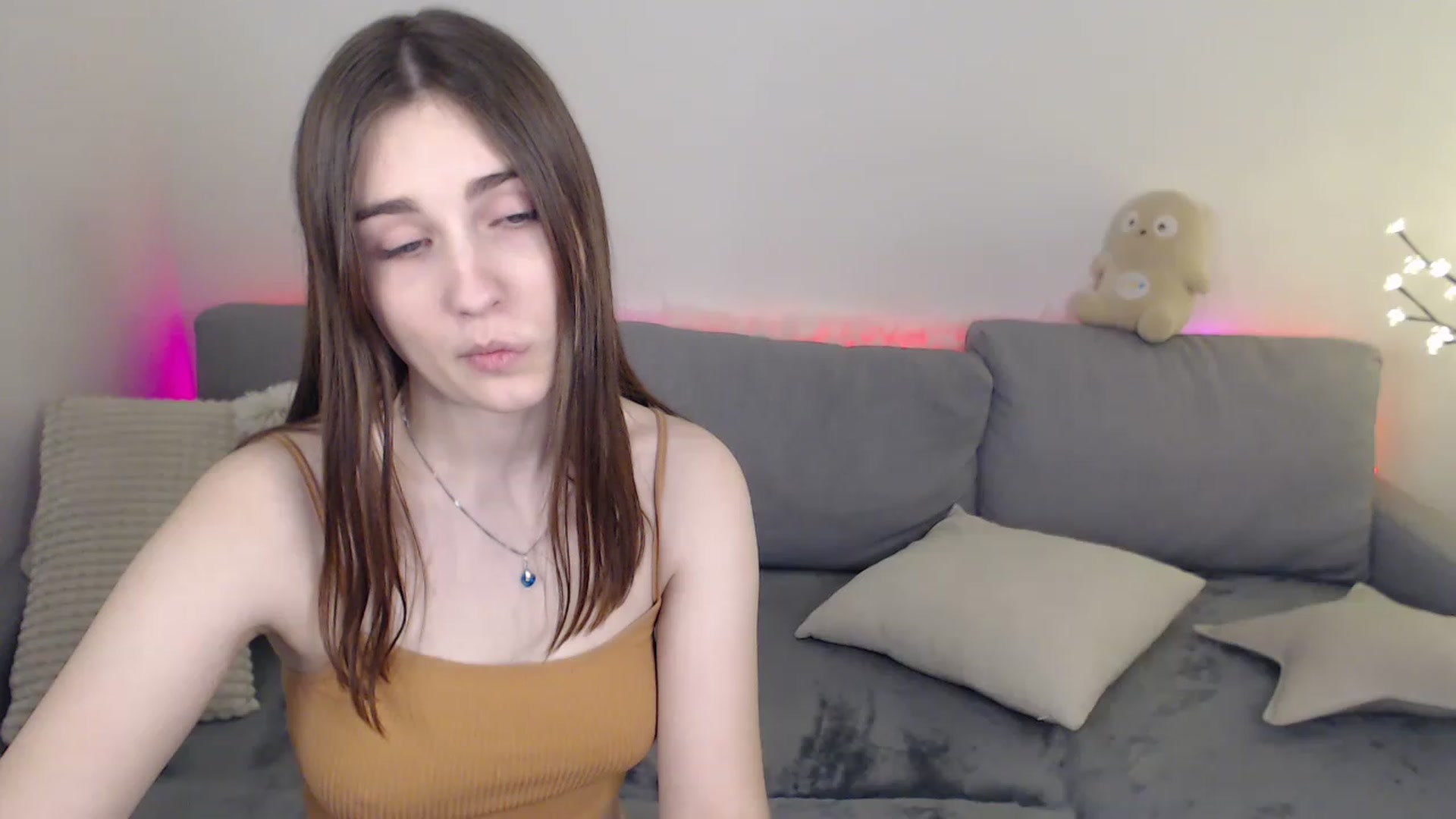 Gallery image thumbnail from LaneyGrey's myfreecams stream on, 02/27/2023, 15:11 image 10 of 20