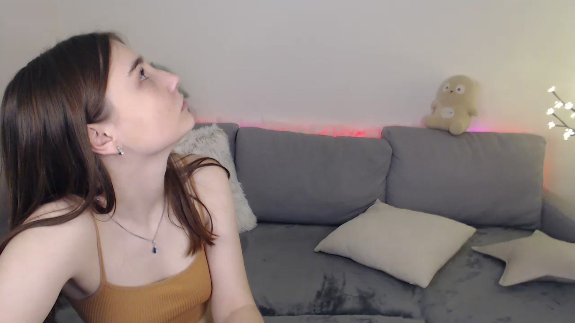 Gallery image thumbnail from LaneyGrey's myfreecams stream on, 02/27/2023, 15:11 image 7 of 20