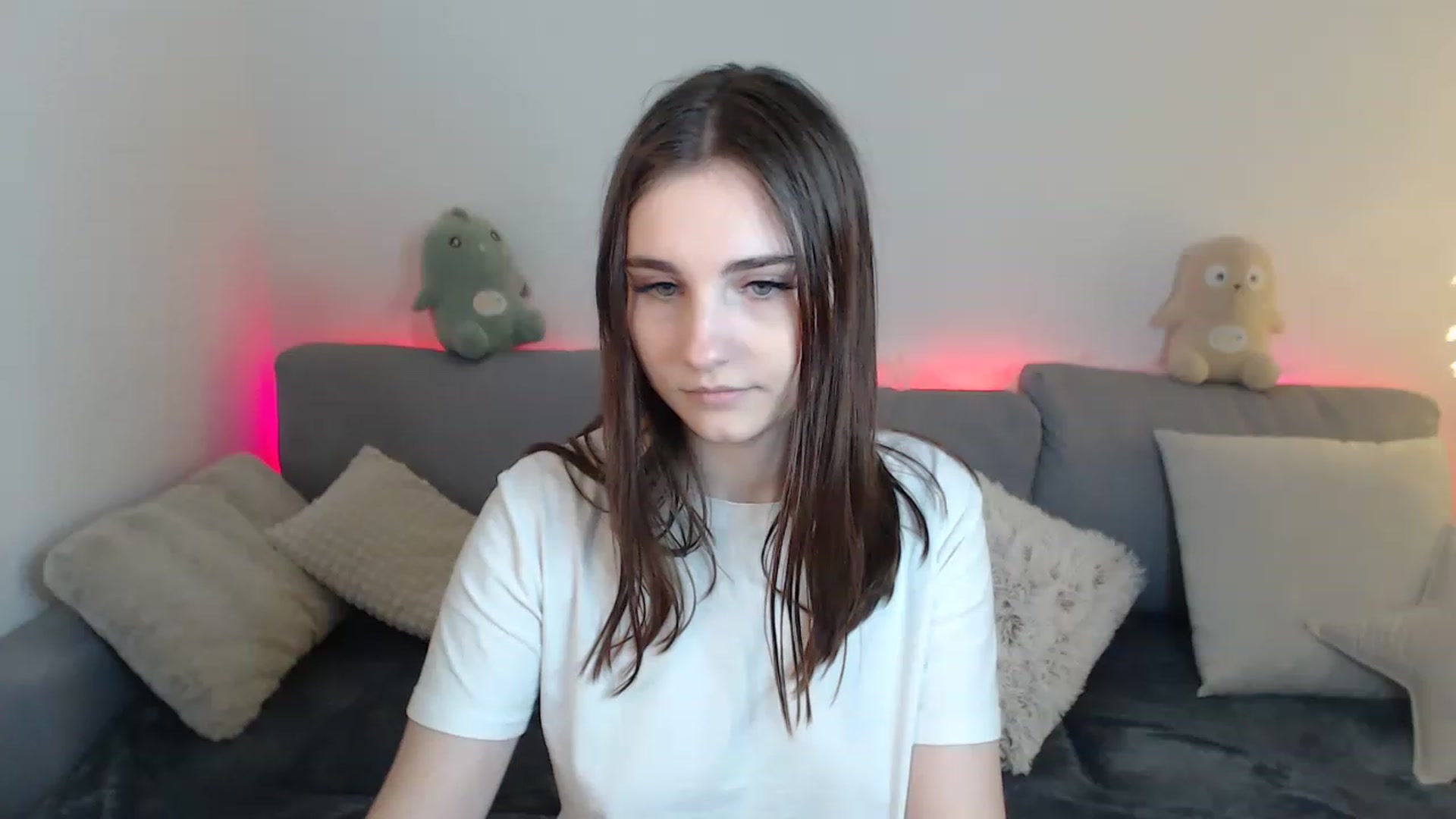 Gallery image thumbnail from LaneyGrey's myfreecams stream on, 02/28/2023, 13:02 image 20 of 20