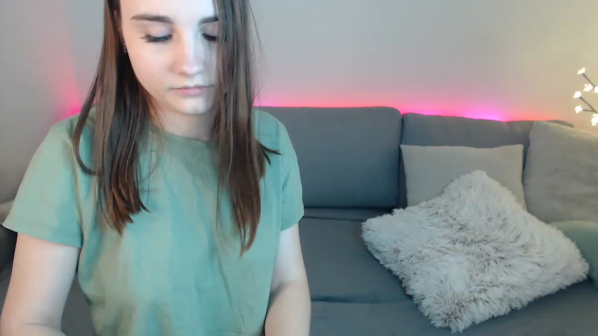 Gallery image thumbnail from LaneyGrey's myfreecams stream on, 03/06/2023, 13:54 image 9 of 20