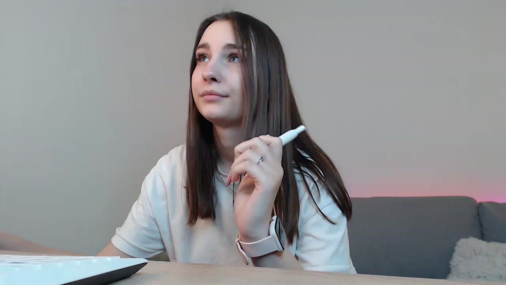 Gallery image thumbnail from LaneyGrey's myfreecams stream on, 03/20/2023, 13:58 image 3 of 20