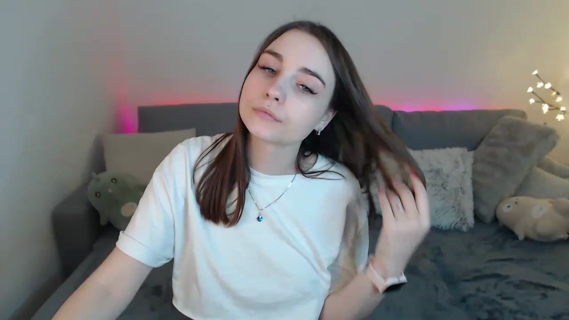 Gallery image thumbnail from LaneyGrey's myfreecams stream on, 03/20/2023, 13:58 image 14 of 20