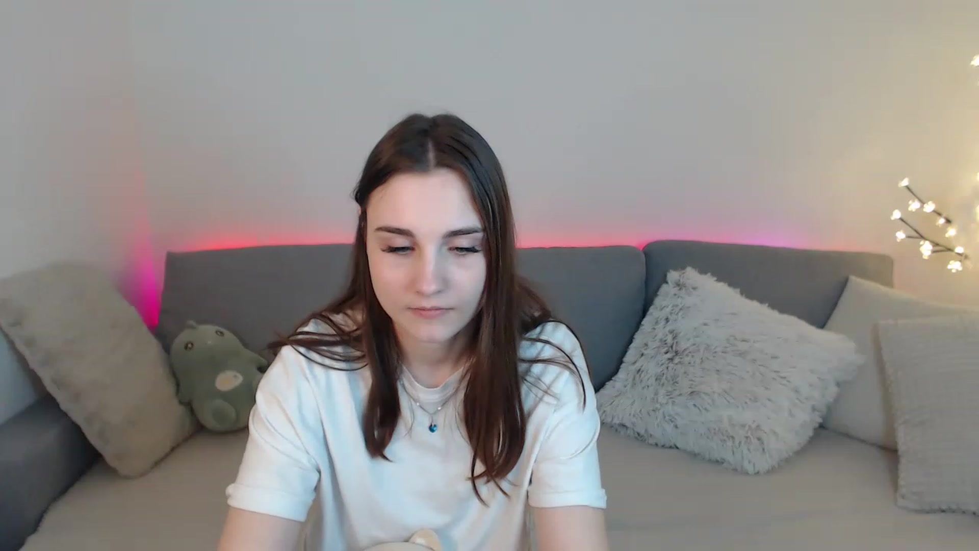 Gallery image thumbnail from LaneyGrey's myfreecams stream on, 03/25/2023, 14:48 image 12 of 20