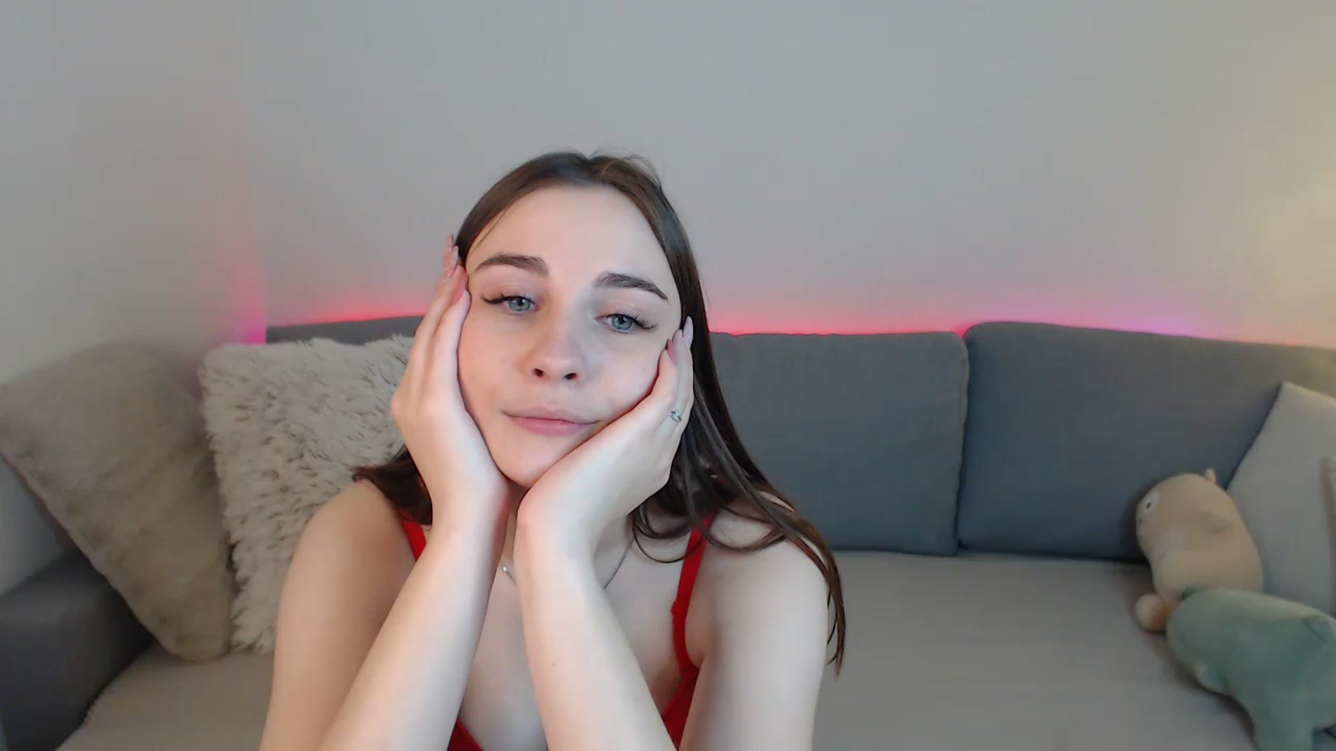Gallery image thumbnail from LaneyGrey's myfreecams stream on, 03/26/2023, 10:39 image 13 of 20