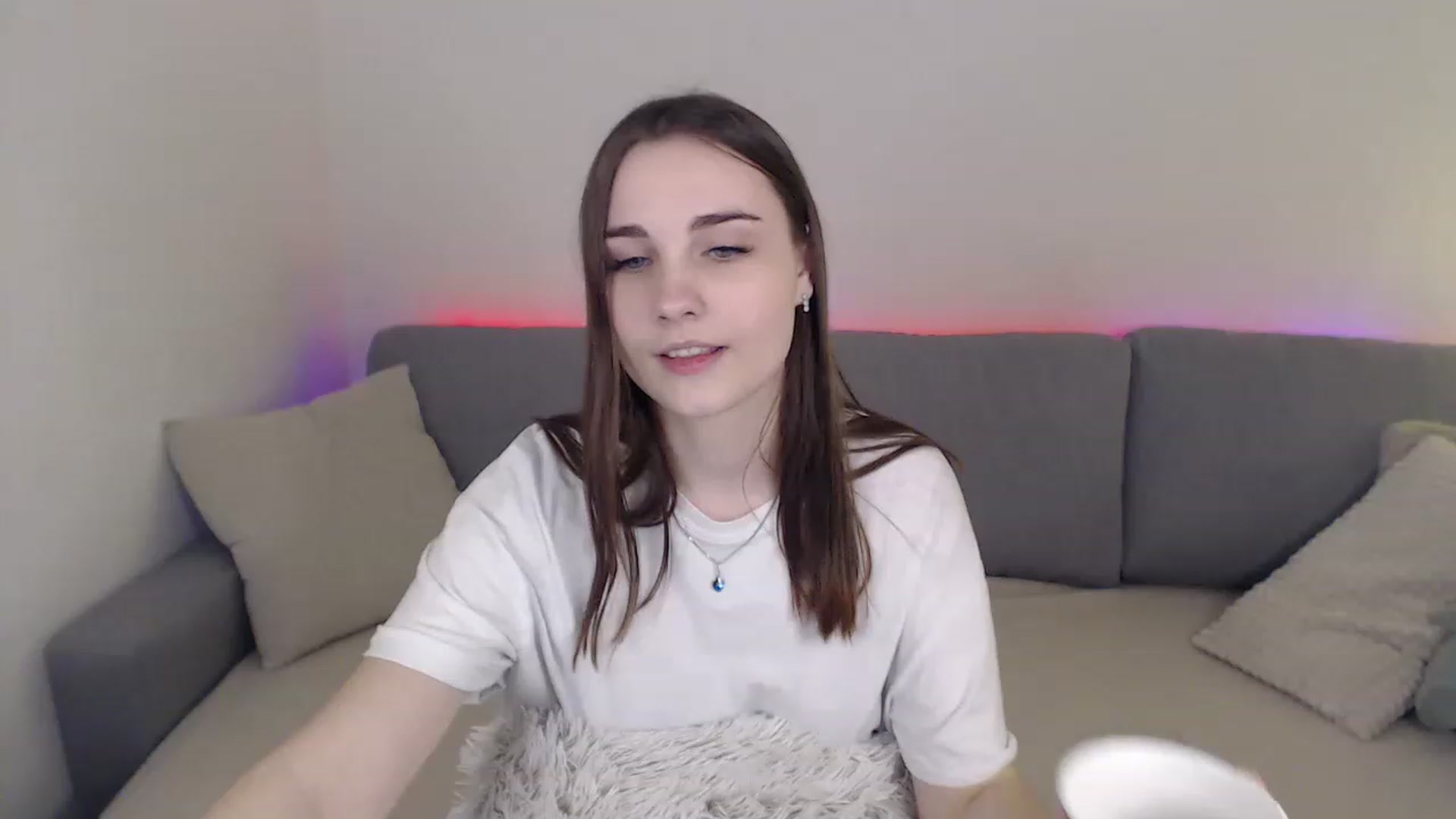 Gallery image thumbnail from LaneyGrey's myfreecams stream on, 03/28/2023, 14:00 image 13 of 20