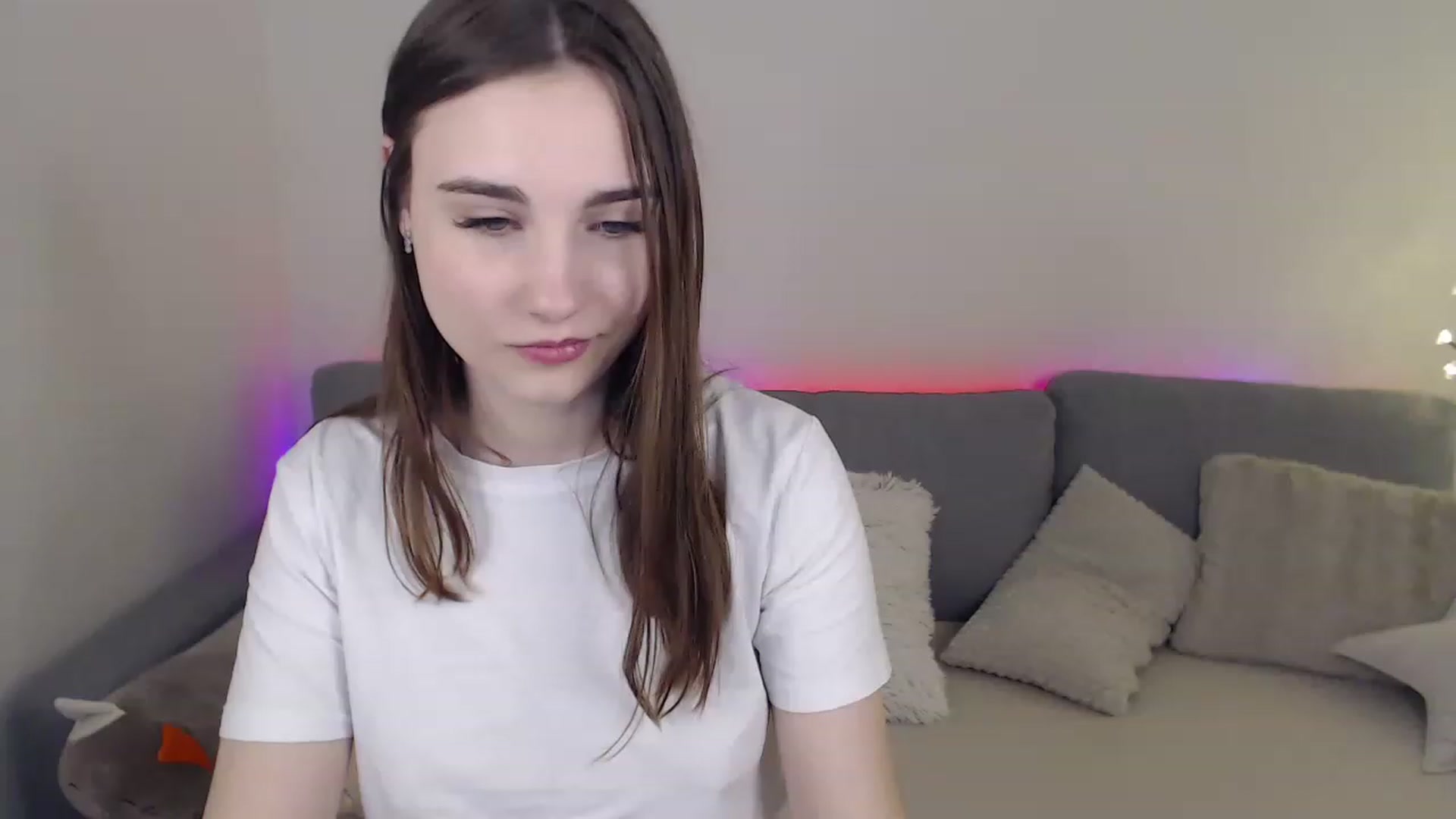 Gallery image thumbnail from LaneyGrey's myfreecams stream on, 03/31/2023, 09:57 image 5 of 20