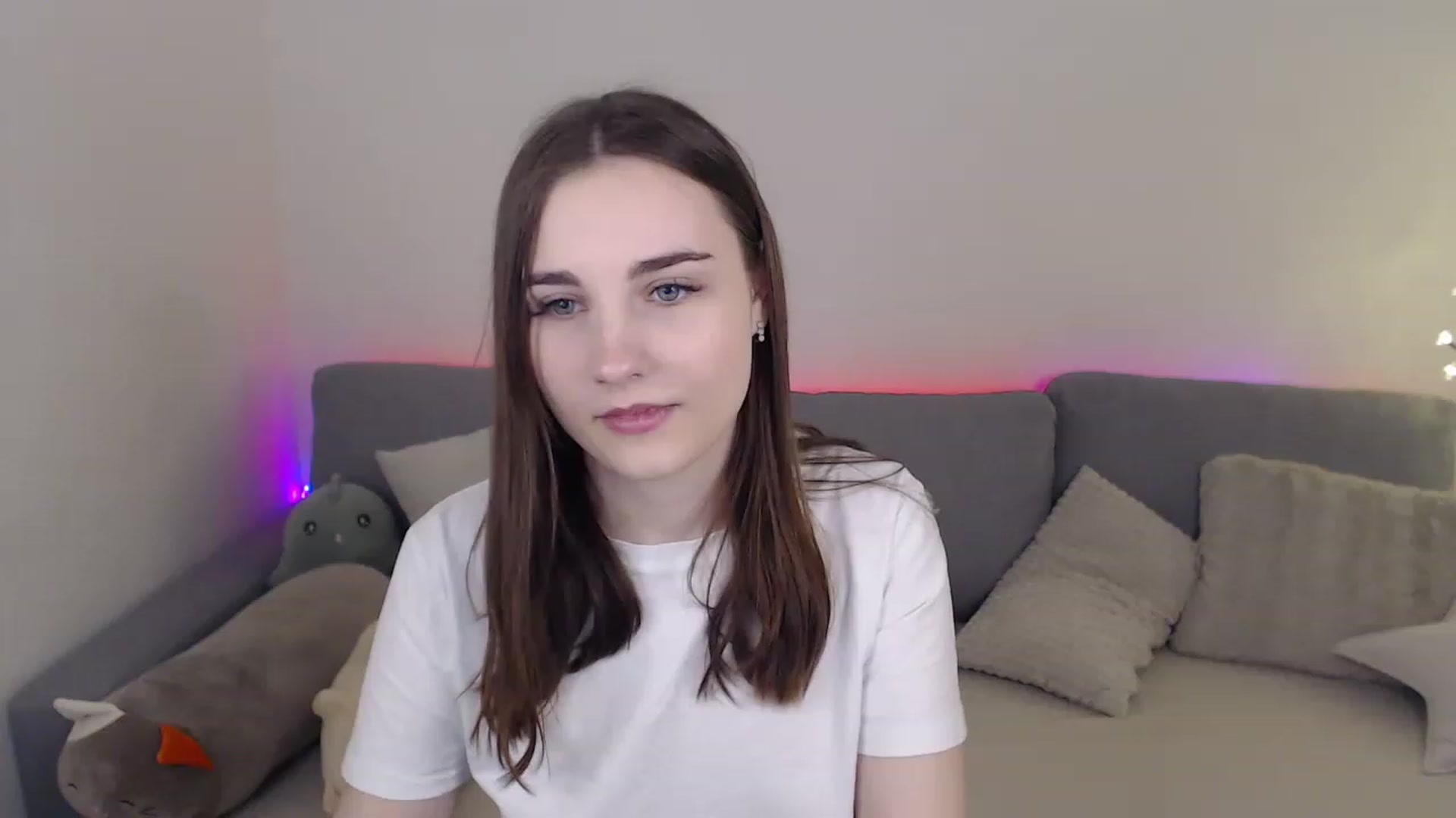 Gallery image thumbnail from LaneyGrey's myfreecams stream on, 03/31/2023, 09:57 image 3 of 20