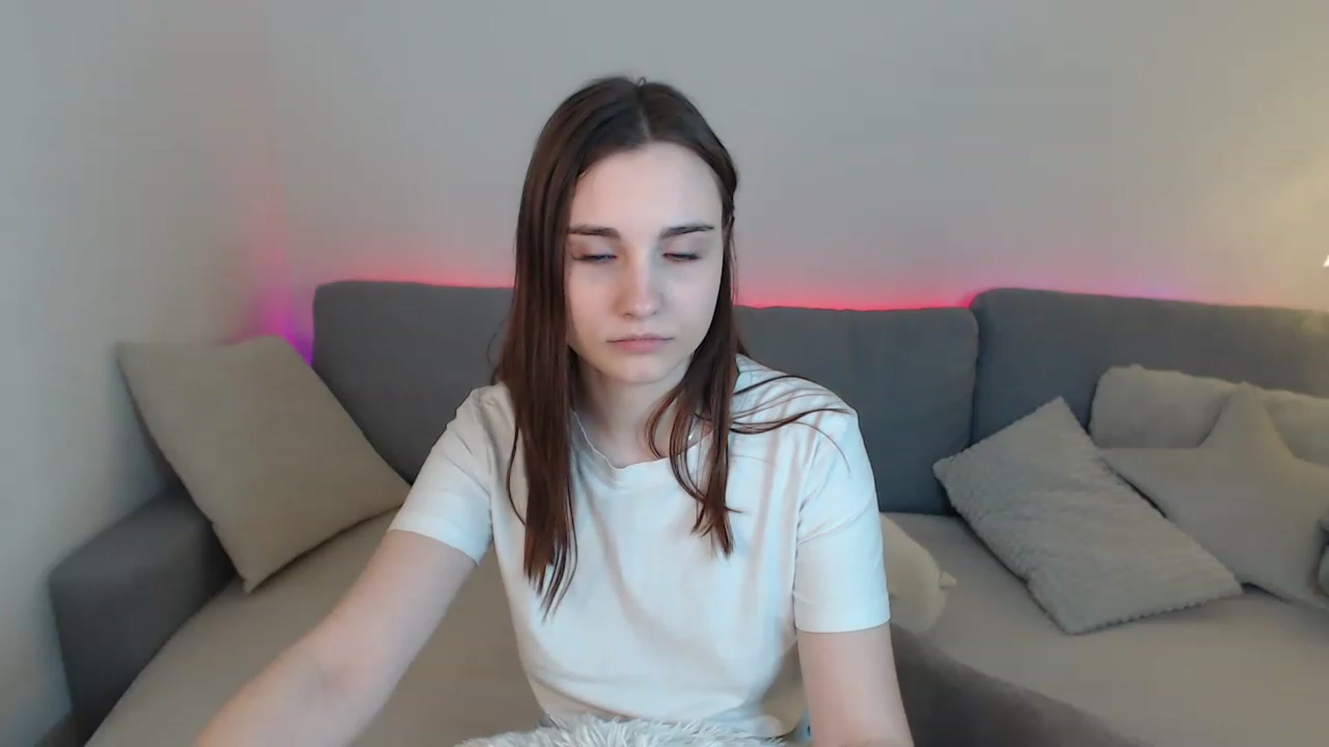 Gallery image thumbnail from LaneyGrey's myfreecams stream on, 04/03/2023, 12:58 image 20 of 20