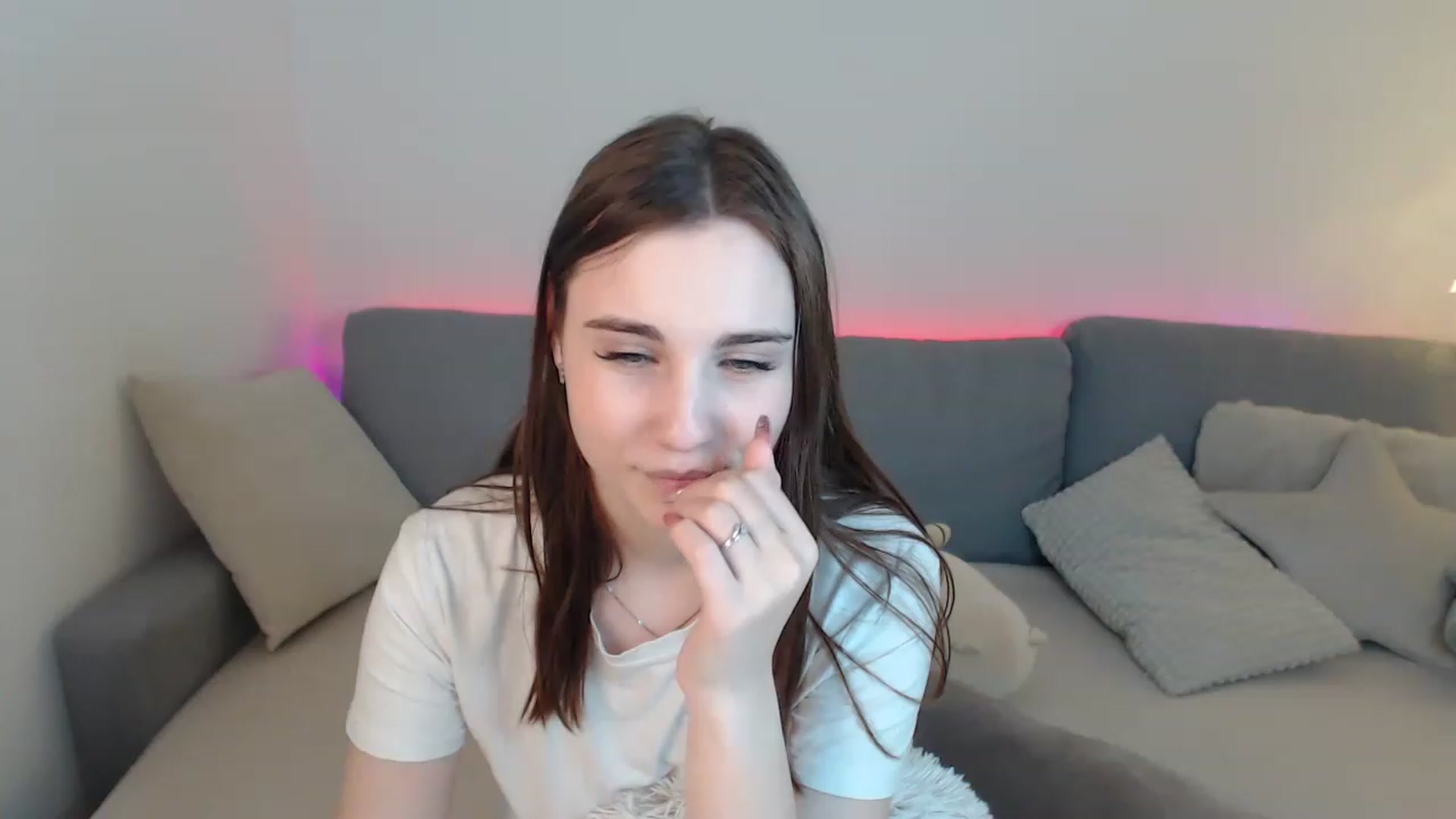 Gallery image thumbnail from LaneyGrey's myfreecams stream on, 04/03/2023, 12:58 image 15 of 20