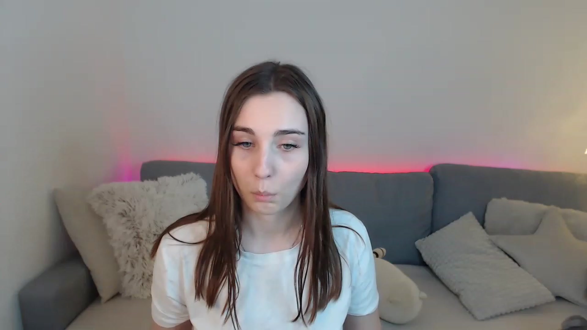 Gallery image thumbnail from LaneyGrey's myfreecams stream on, 04/03/2023, 12:58 image 12 of 20