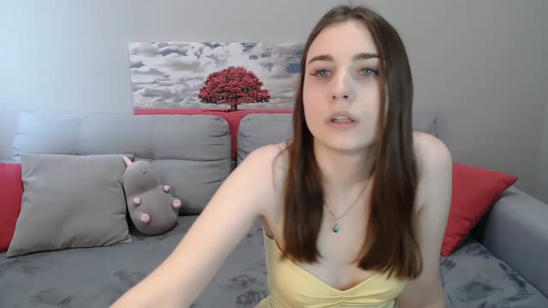 Gallery image thumbnail from LaneyGrey's myfreecams stream on, 04/06/2023, 10:14 image 12 of 20