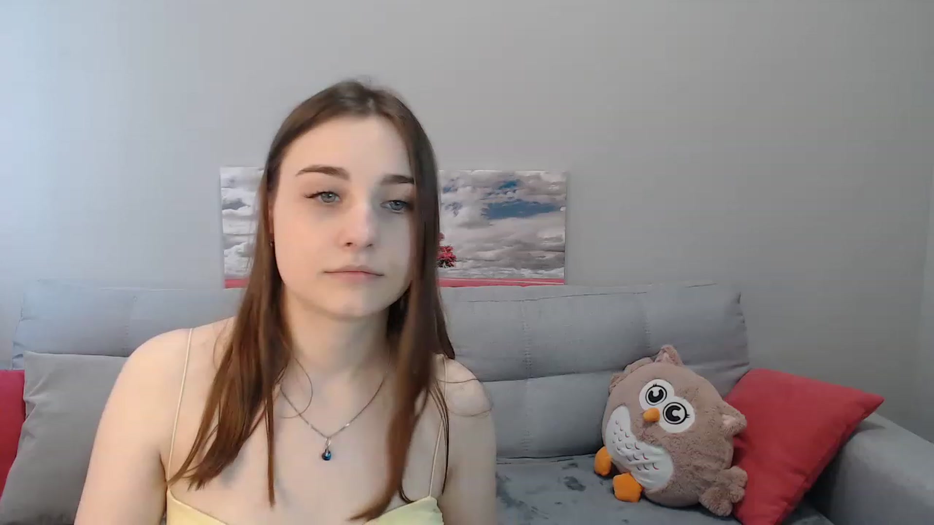 Gallery image thumbnail from LaneyGrey's myfreecams stream on, 04/06/2023, 11:54 image 13 of 20