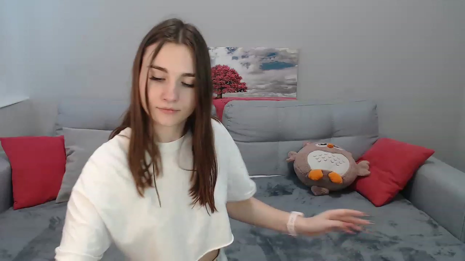 Gallery image thumbnail from LaneyGrey's myfreecams stream on, 04/07/2023, 12:26 image 17 of 20