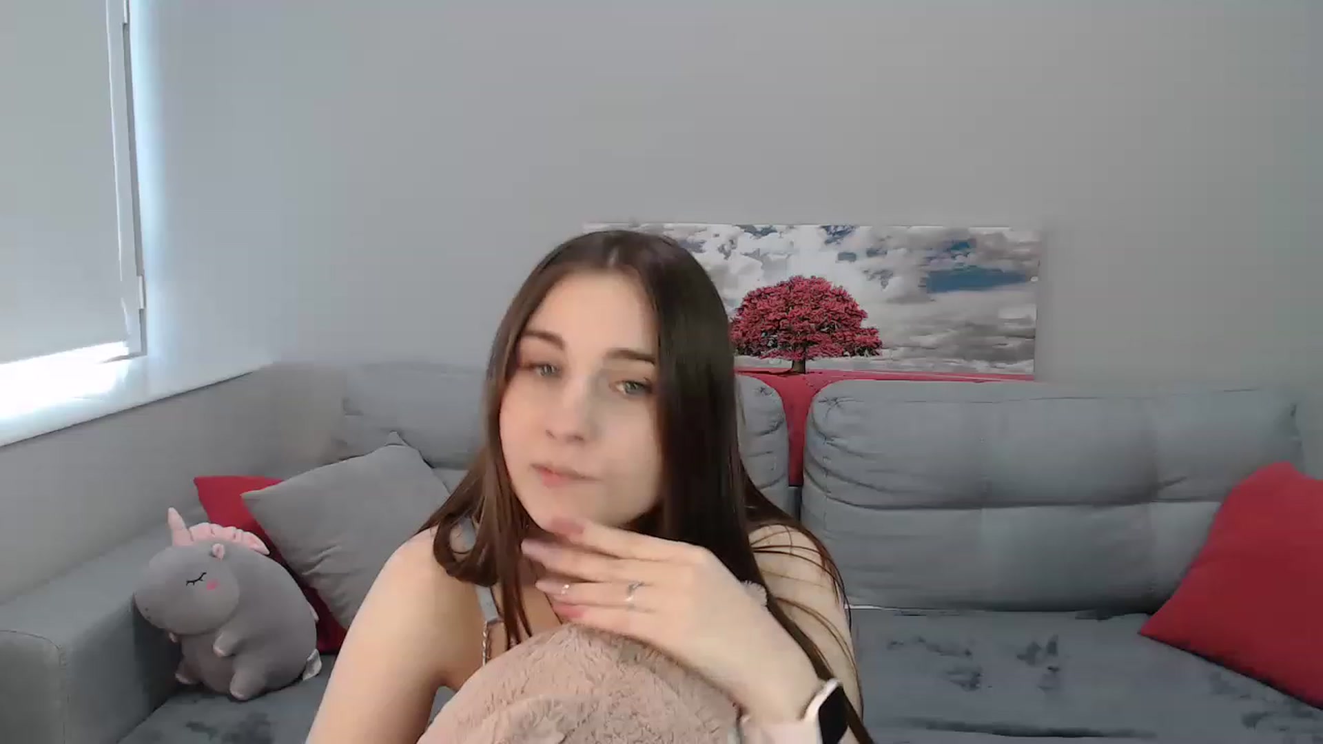 Gallery image thumbnail from LaneyGrey's myfreecams stream on, 04/08/2023, 11:40 image 9 of 20