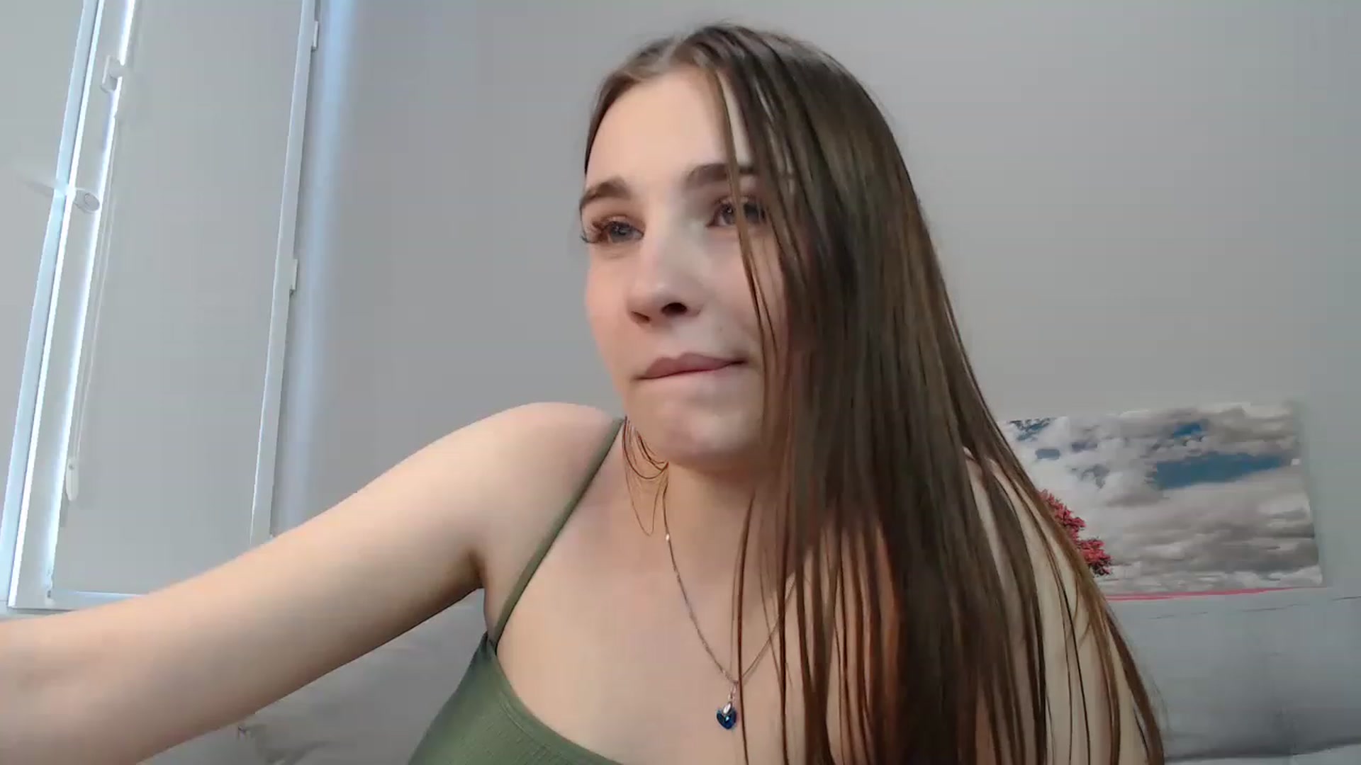 Gallery image thumbnail from LaneyGrey's myfreecams stream on, 04/09/2023, 11:31 image 12 of 20