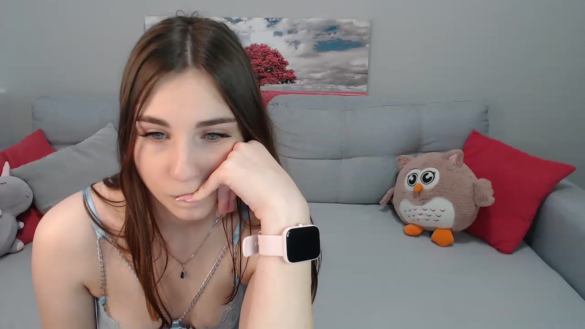 Gallery image thumbnail from LaneyGrey's myfreecams stream on, 04/20/2023, 09:03 image 5 of 20