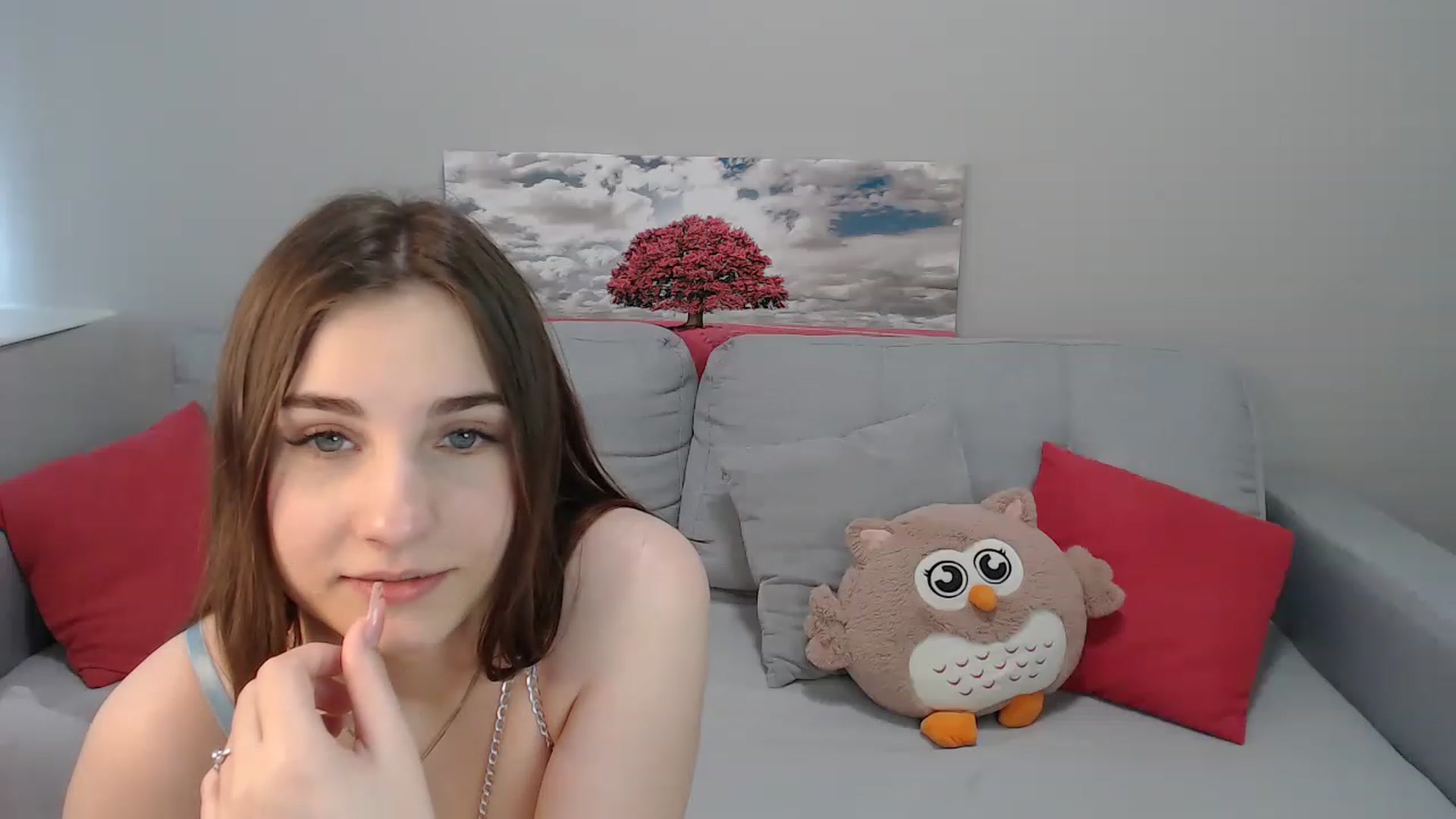 Gallery image thumbnail from LaneyGrey's myfreecams stream on, 04/29/2023, 10:34 image 19 of 20