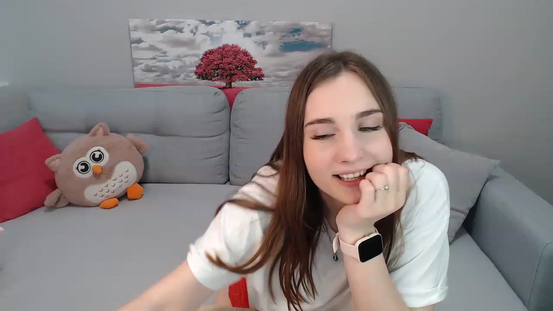 Gallery image thumbnail from LaneyGrey's myfreecams stream on, 04/30/2023, 14:10 image 3 of 20