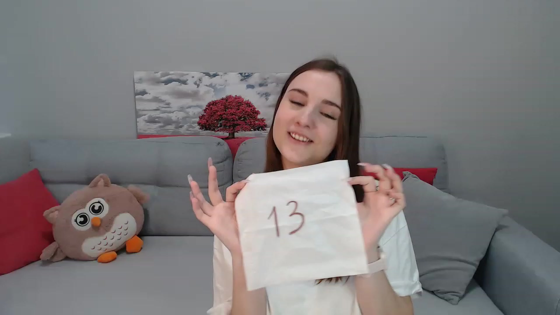 Gallery image thumbnail from LaneyGrey's myfreecams stream on, 04/30/2023, 14:10 image 8 of 20