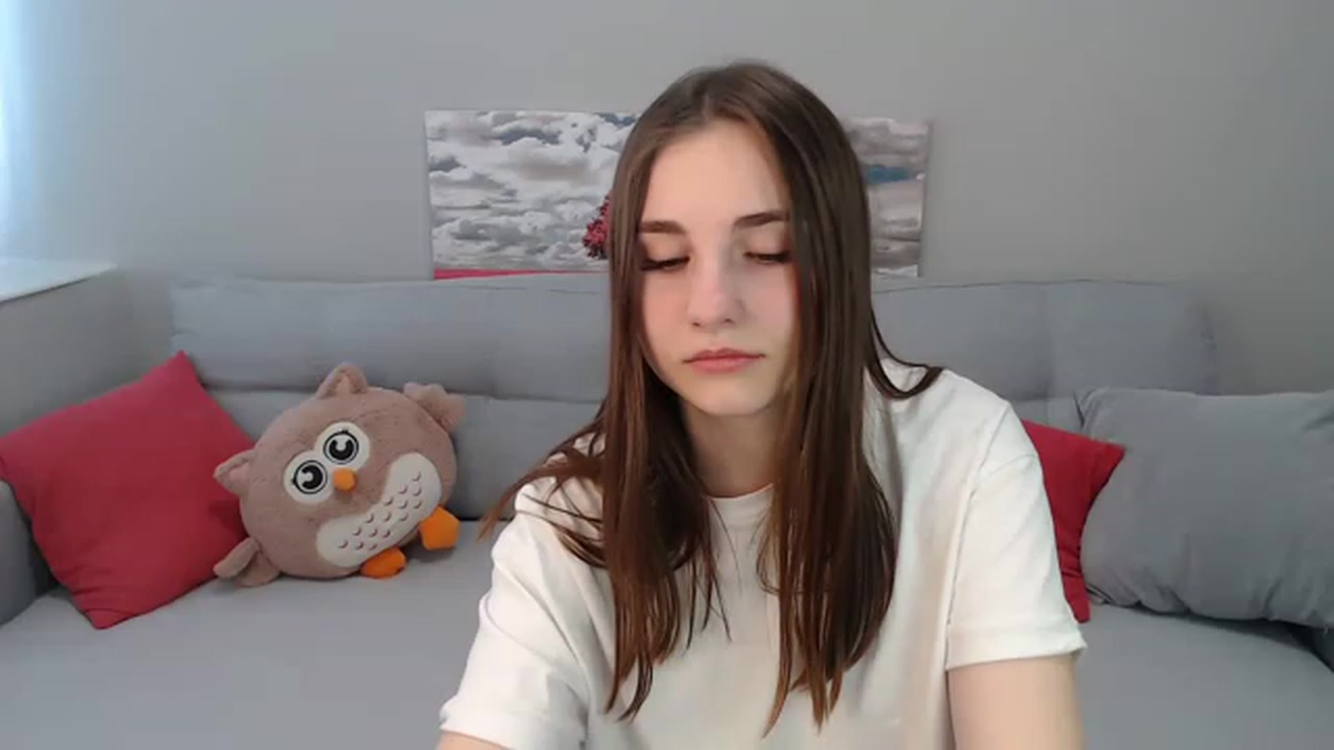Gallery image thumbnail from LaneyGrey's myfreecams stream on, 05/01/2023, 13:36 image 6 of 20