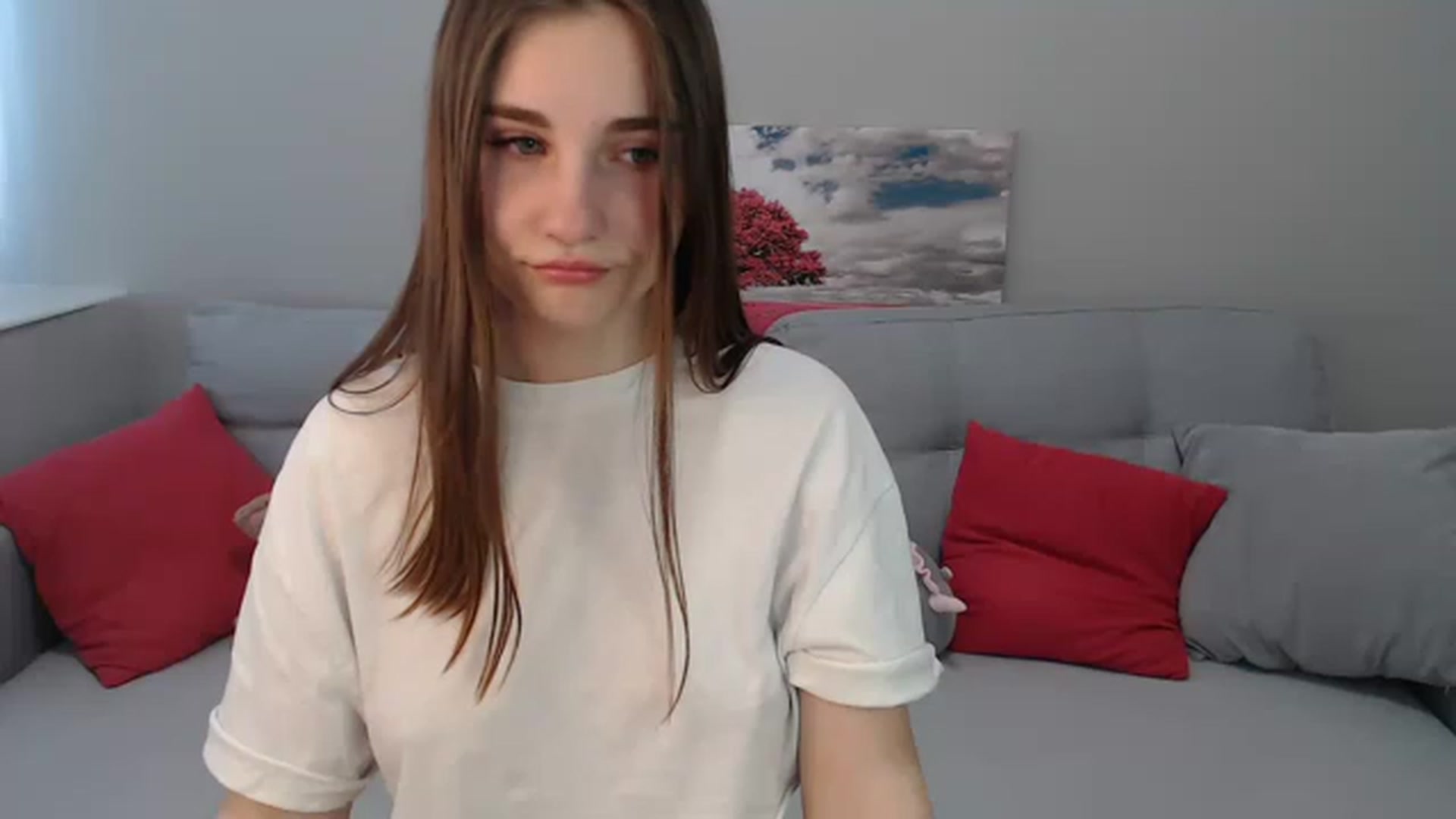 Gallery image thumbnail from LaneyGrey's myfreecams stream on, 05/01/2023, 13:36 image 2 of 20