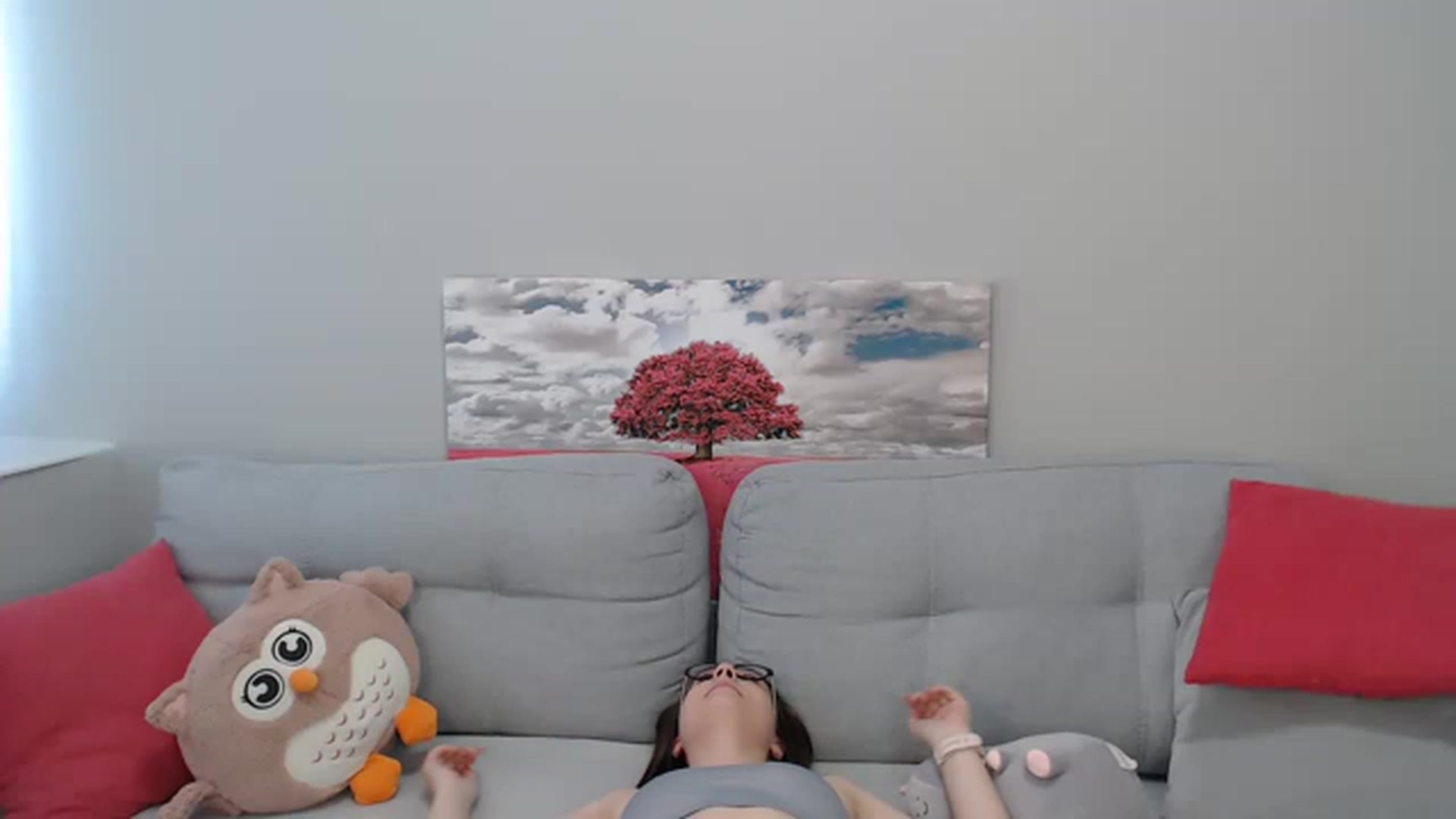 Gallery image thumbnail from LaneyGrey's myfreecams stream on, 05/02/2023, 13:09 image 18 of 20