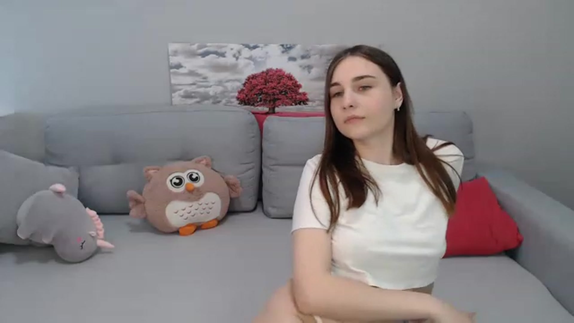 Gallery image thumbnail from LaneyGrey's myfreecams stream on, 05/05/2023, 09:43 image 18 of 20