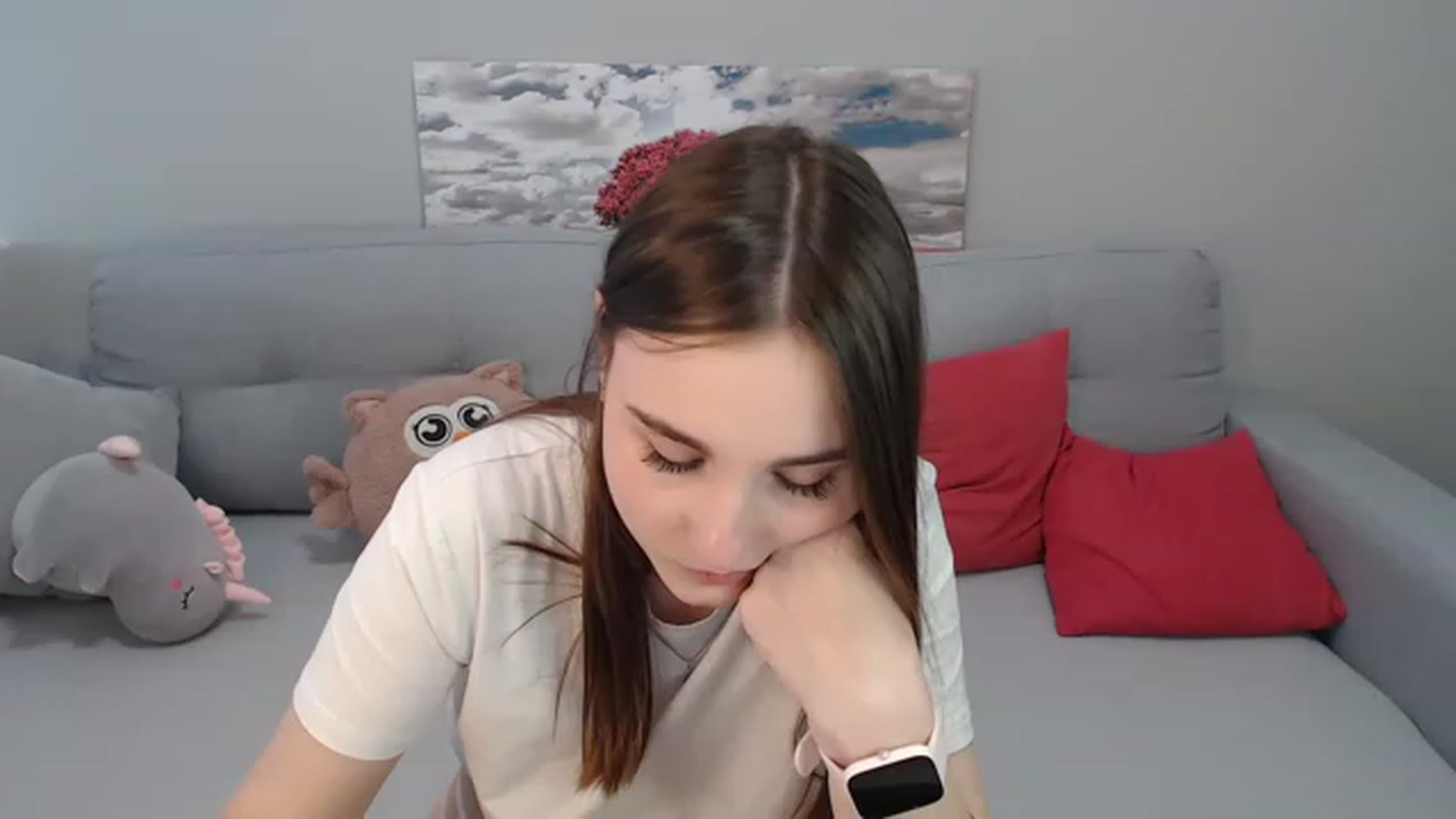 Gallery image thumbnail from LaneyGrey's myfreecams stream on, 05/05/2023, 10:38 image 20 of 20