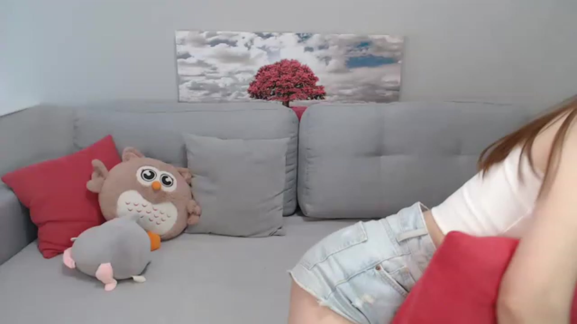Gallery image thumbnail from LaneyGrey's myfreecams stream on, 05/22/2023, 11:03 image 7 of 20